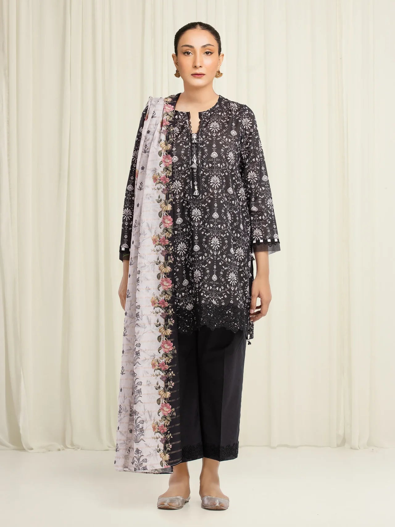 MERAK ZARI | Unstitched 3PC lawn EWU6M6-048-3P