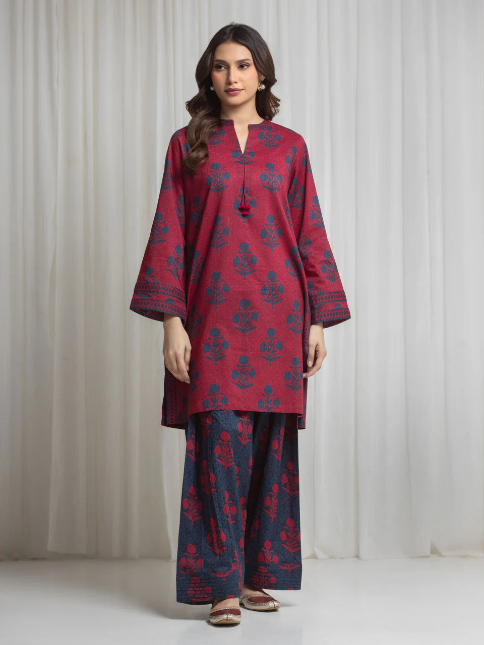 ALLURE | Unstitched 2PC lawn - EWU6A1-36820ST