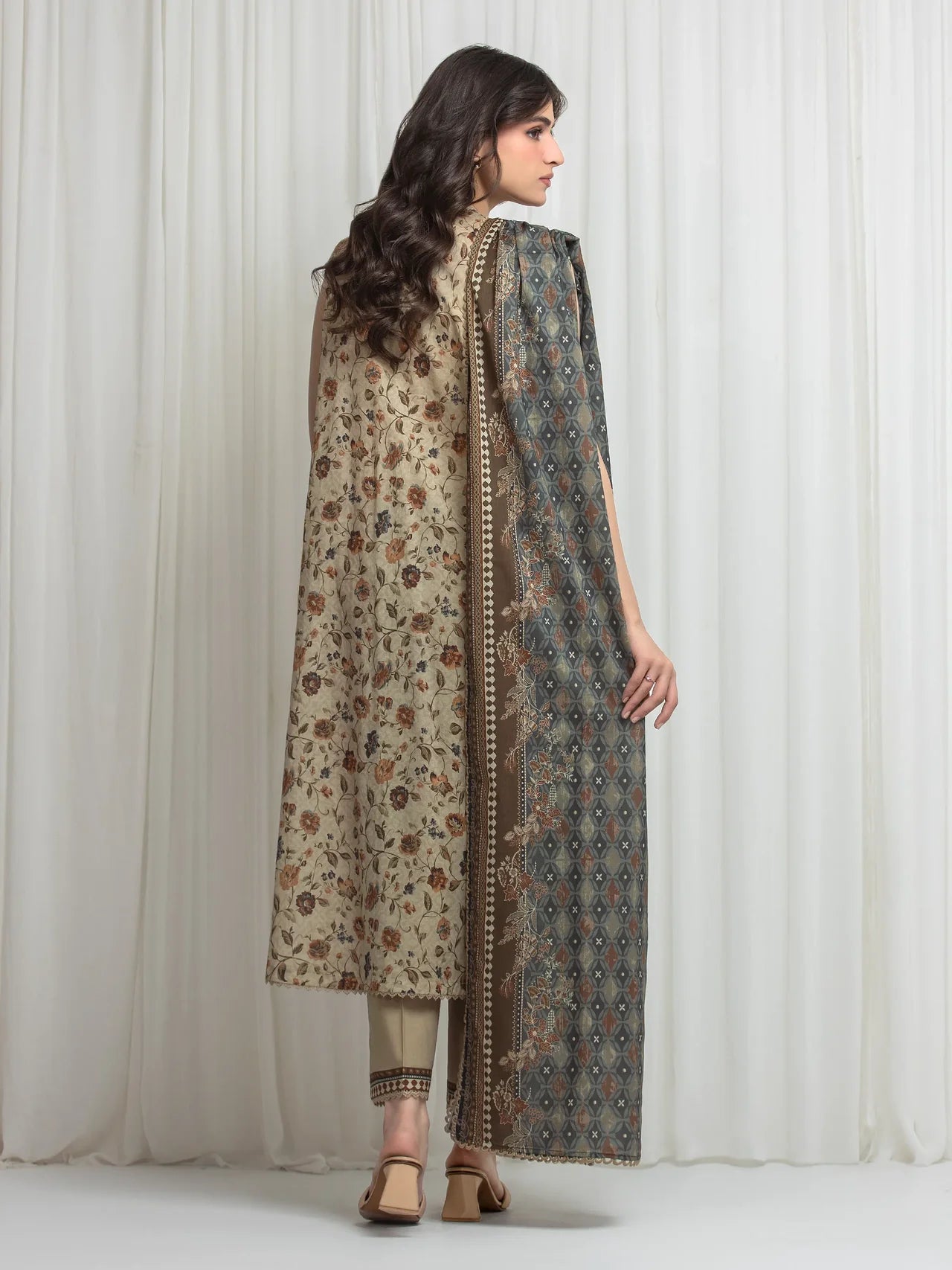 ALLURE | Unstitched 3PC lawn - EWU6A1-36625-3P