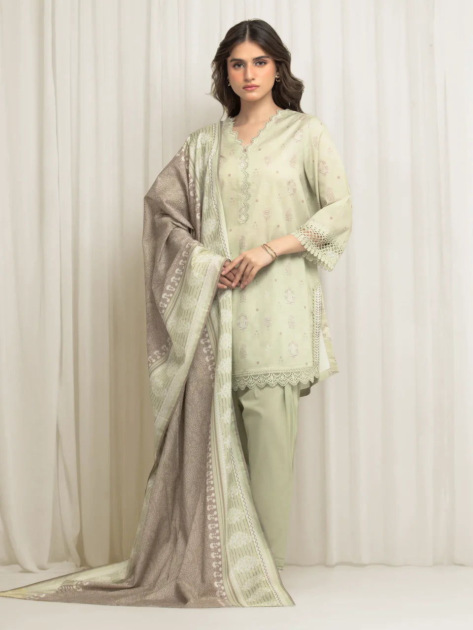 ALLURE | Unstitched 3PC lawn - EWU6A1-36614-3P