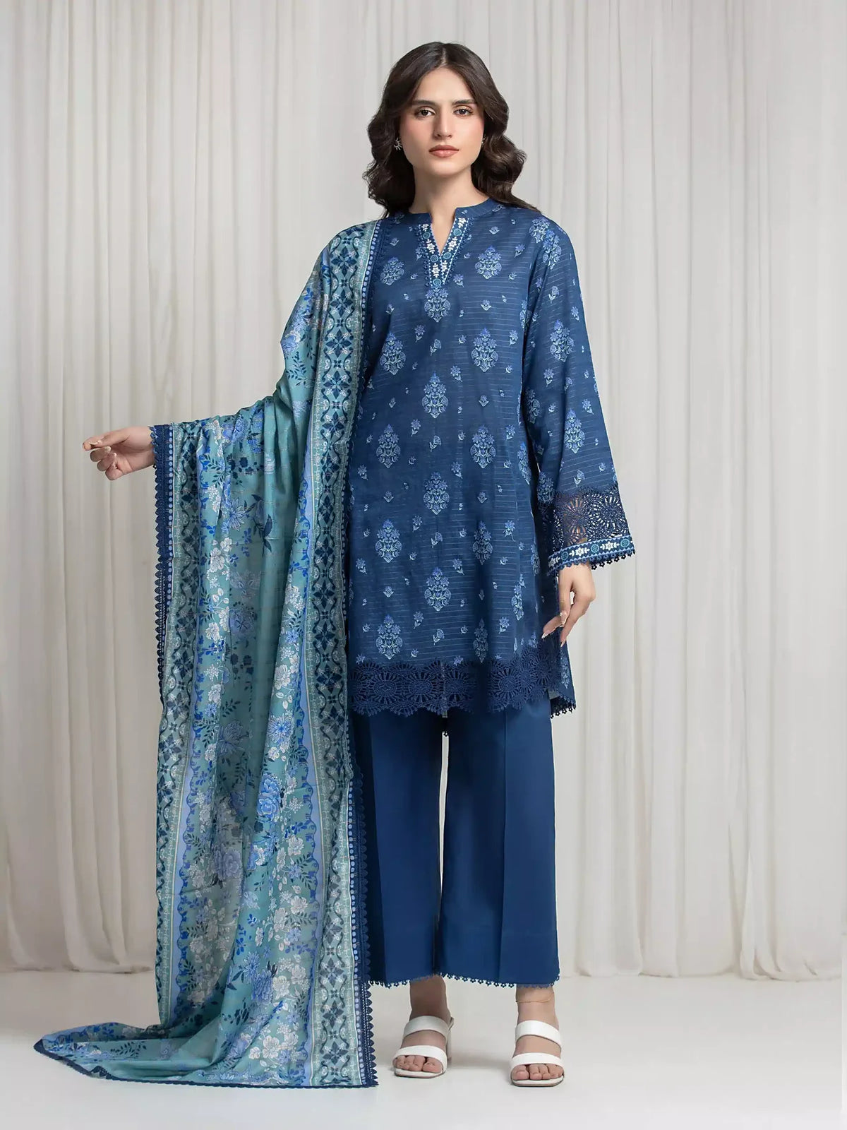 MERAK ZARI | Unstitched 3PC lawn  EWU6M6-104-3P