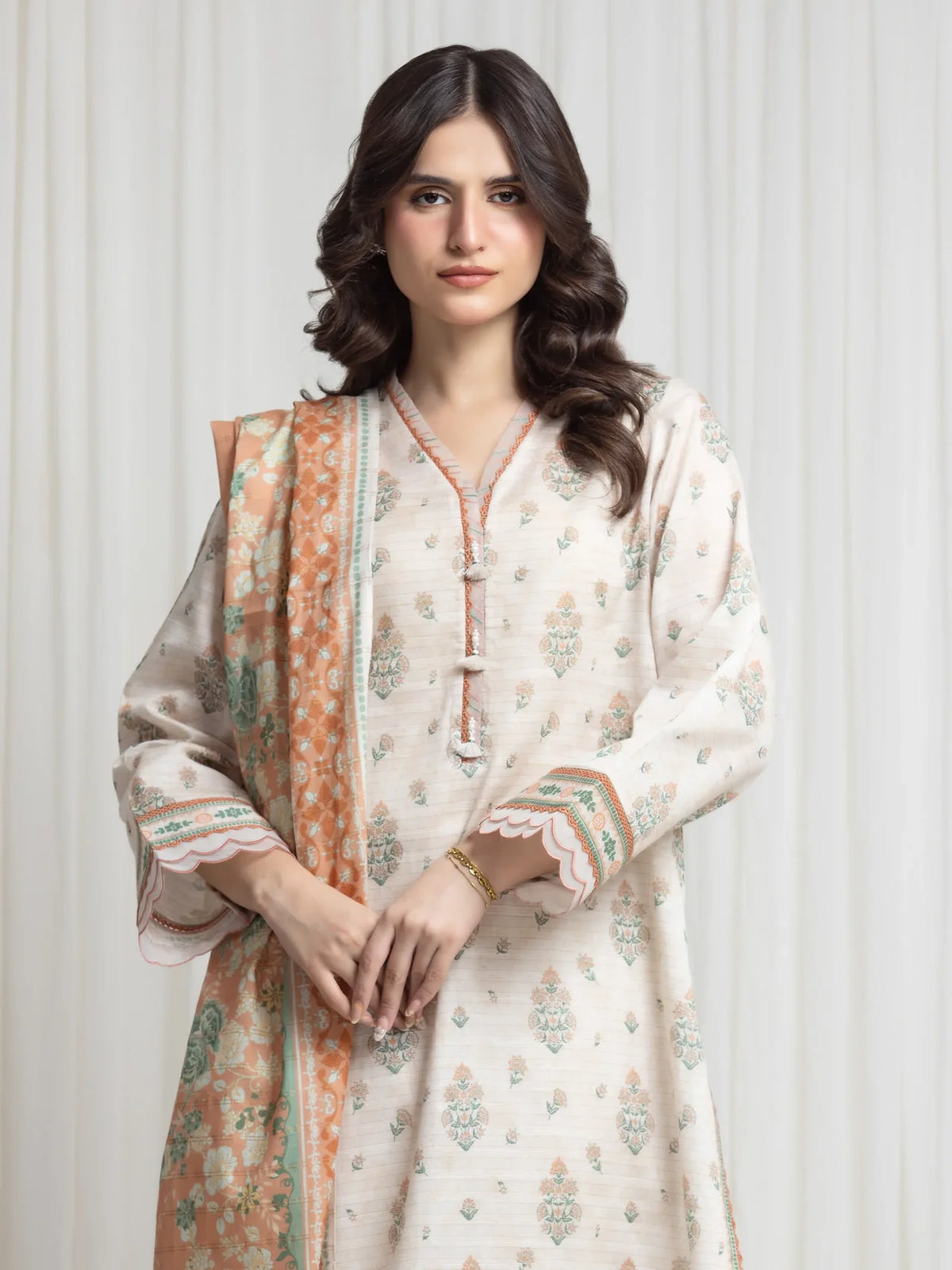 MERAK ZARI | Unstitched 3PC lawn EWU6M6-105-3P