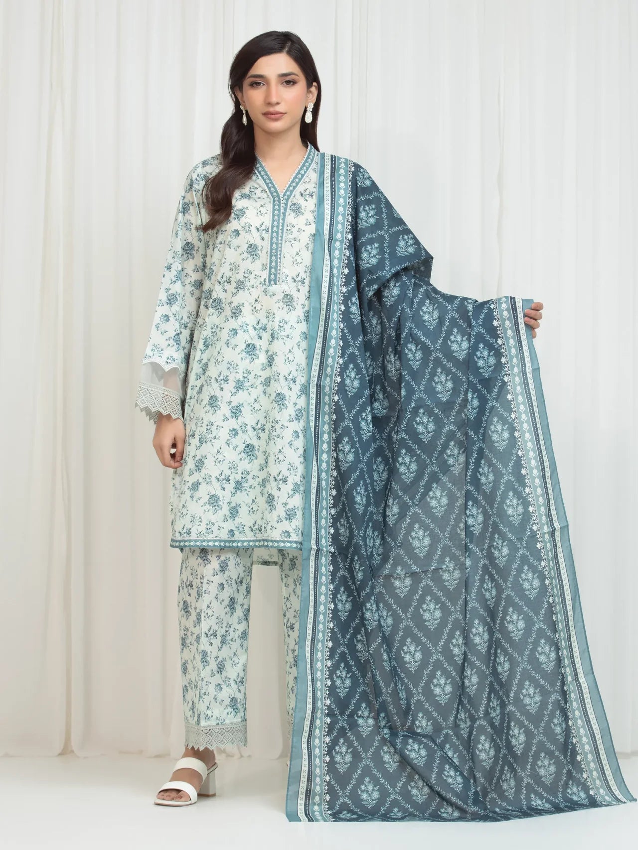 ALLURE | Unstitched 3PC Lawn - EWU6A1-36750-3P