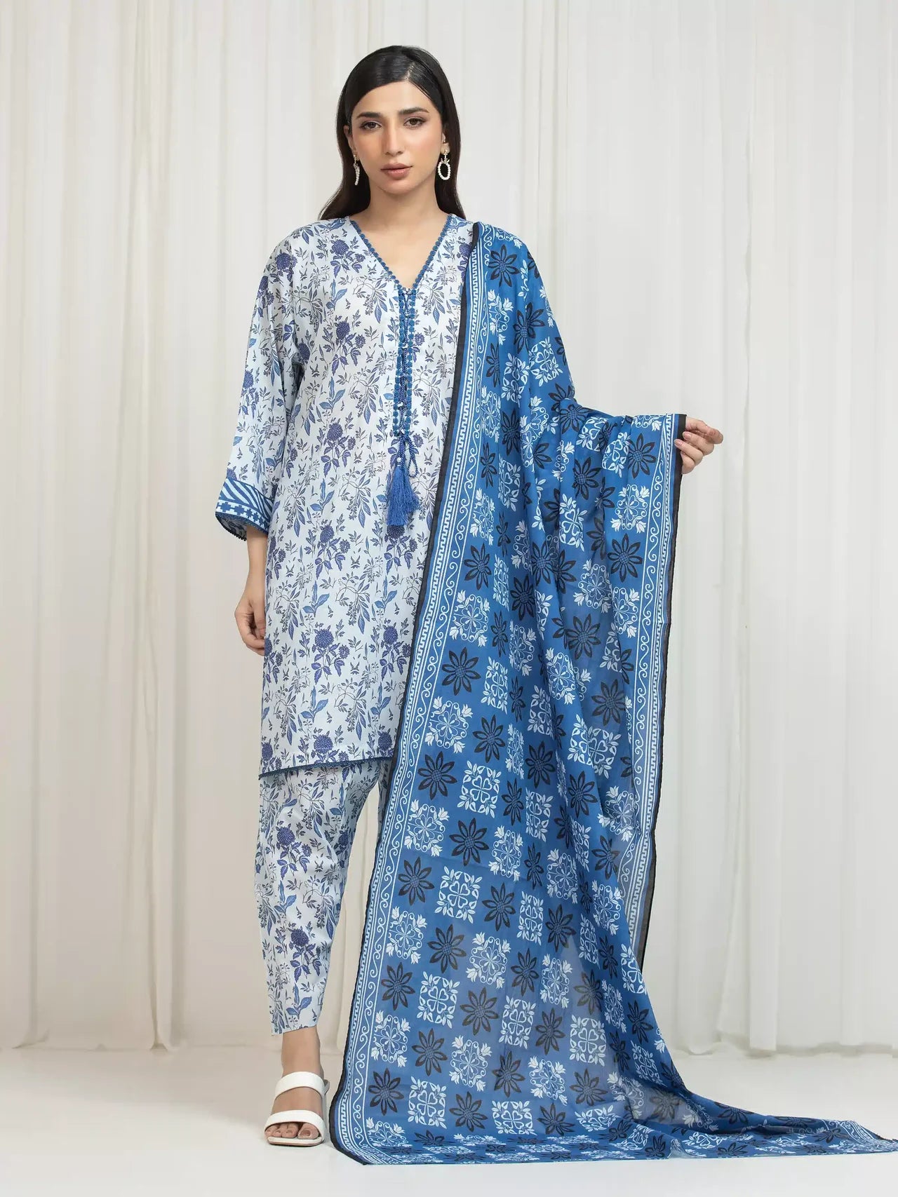 ALLURE | Unstitched 3PC lawn - EWU6A1-36755-3P