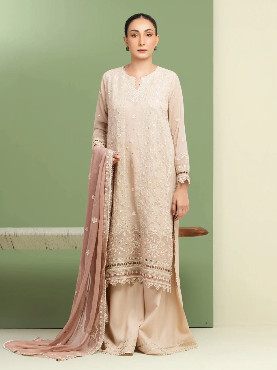 Festive Embroidered | Unstitched 3PC lawn EWU5V5-31305-3P