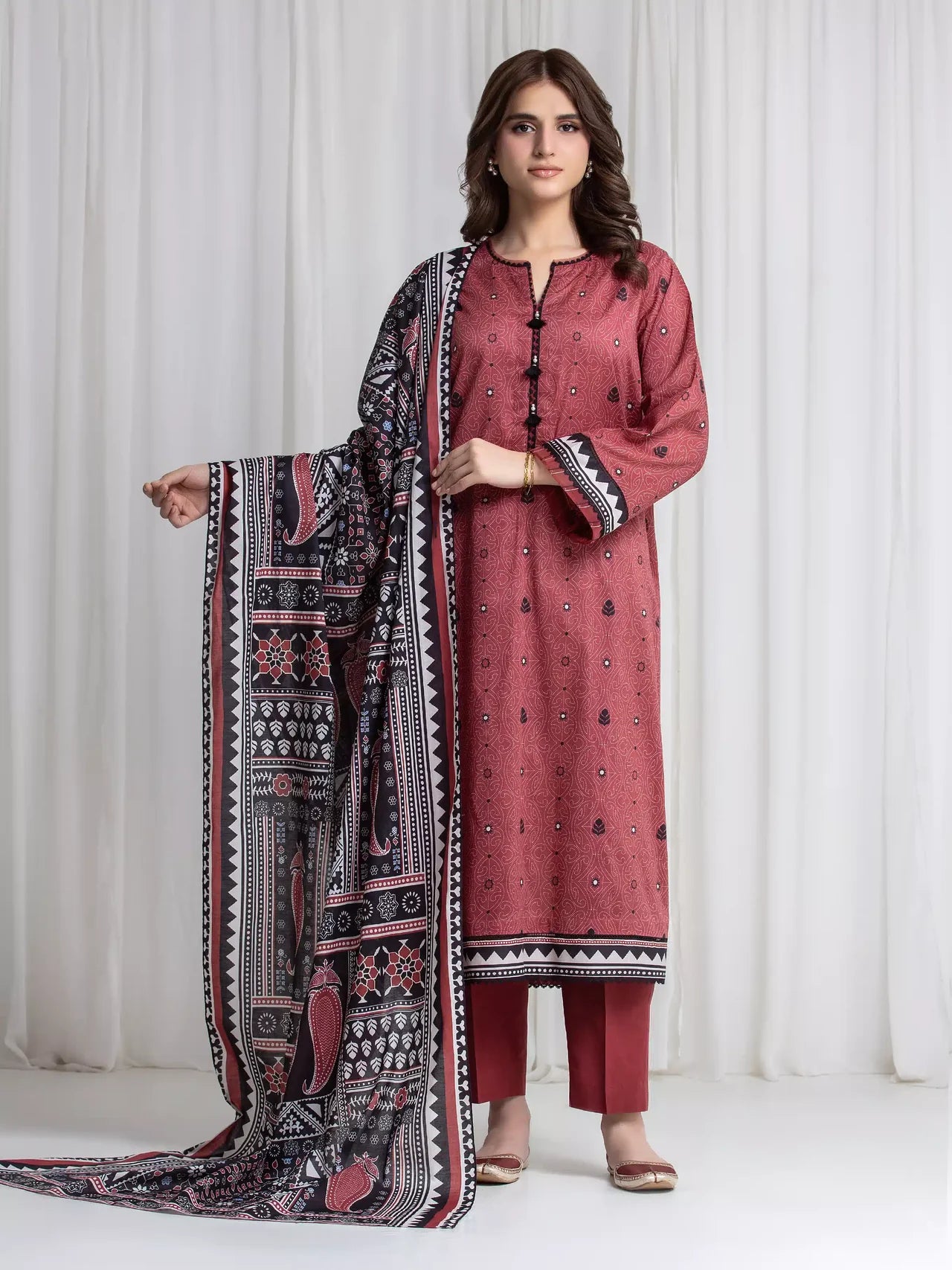 ALLURE | Unstitched 3PC Lawn - EWU6A1-36736-3P
