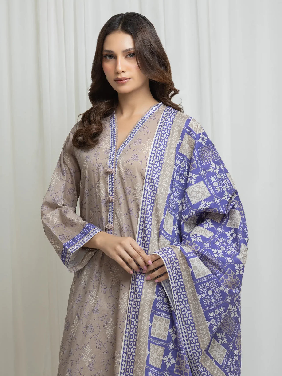ALLURE | Unstitched 3PC lawn - EWU6A1-36670-3P