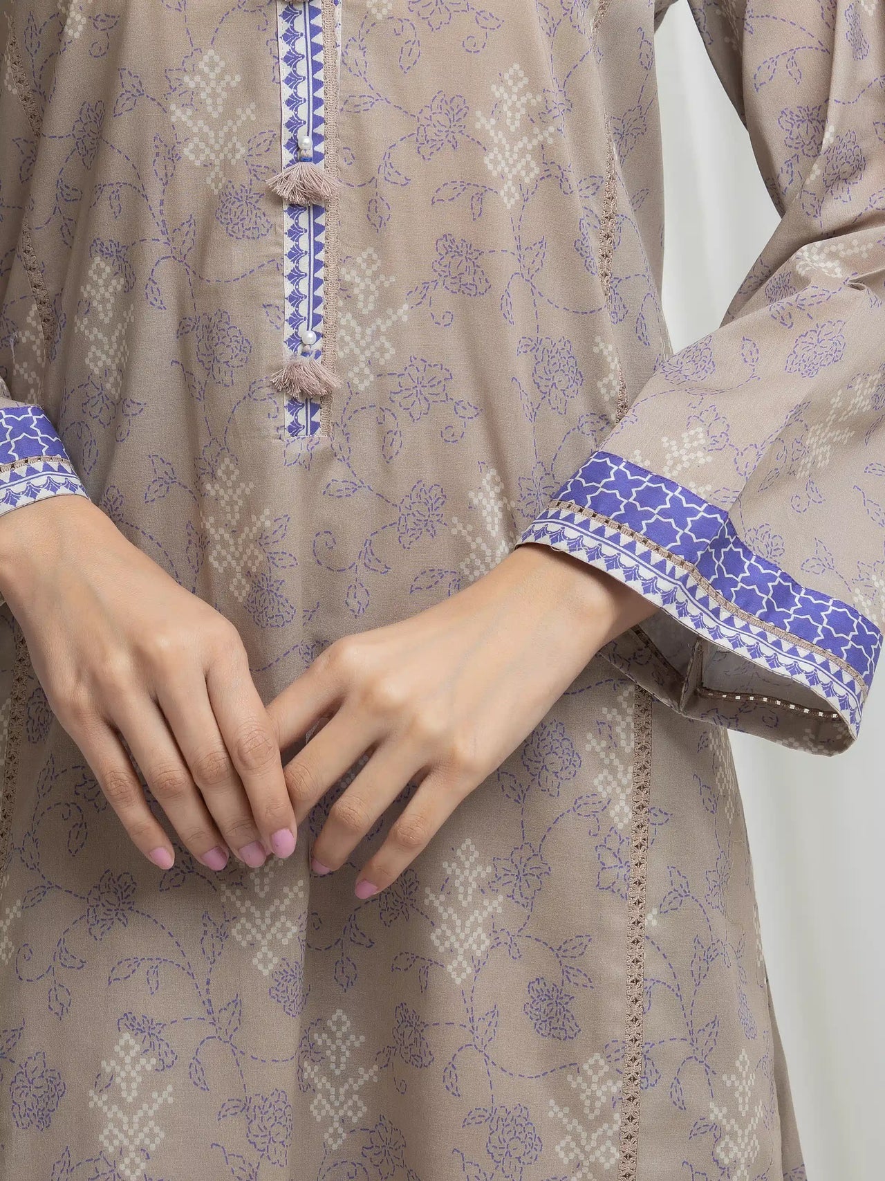ALLURE | Unstitched 3PC lawn - EWU6A1-36670-3P
