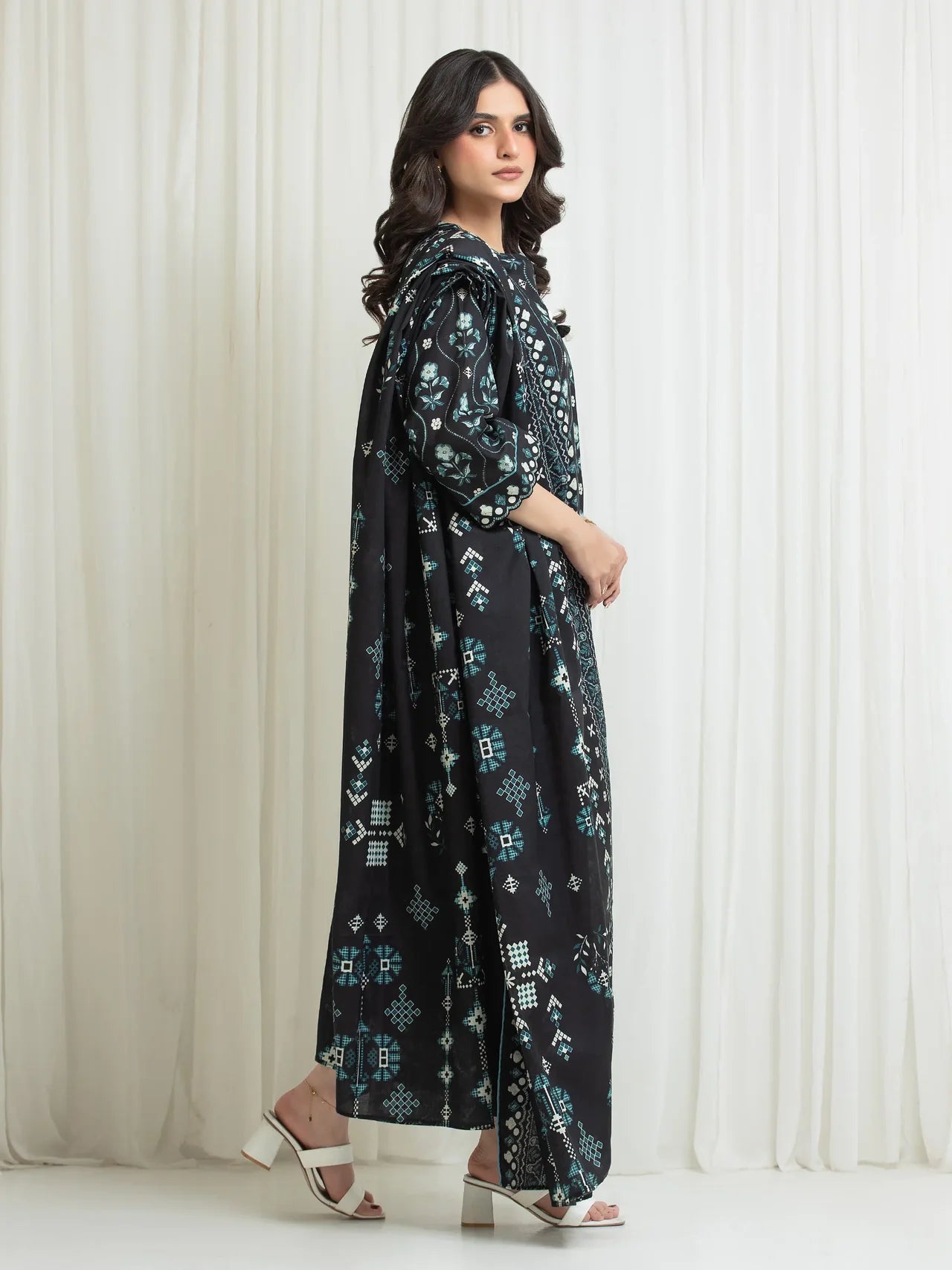 ALLURE | Unstitched 3PC lawn EWU6A1-36716-3P