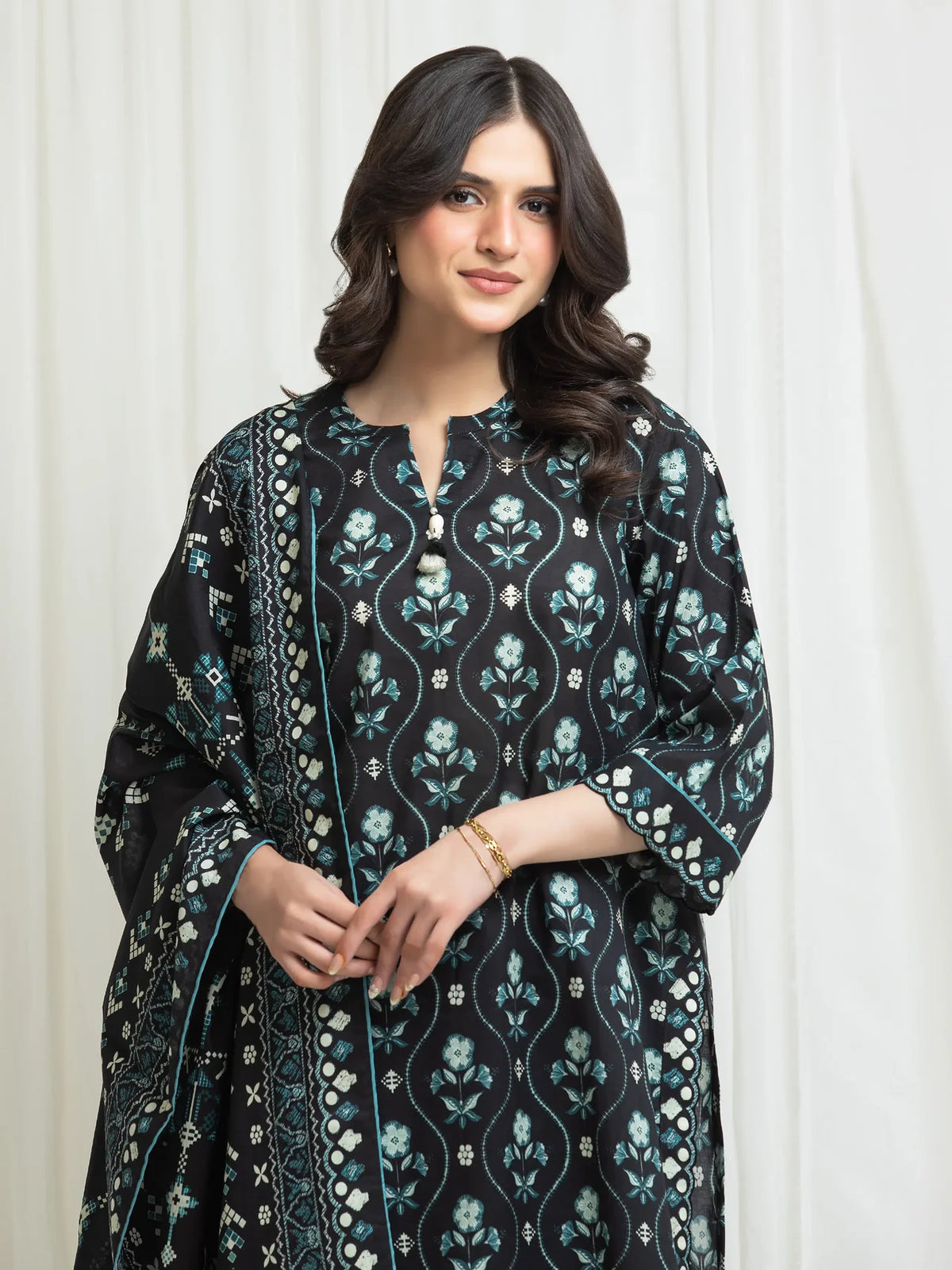 ALLURE | Unstitched 3PC lawn EWU6A1-36716-3P