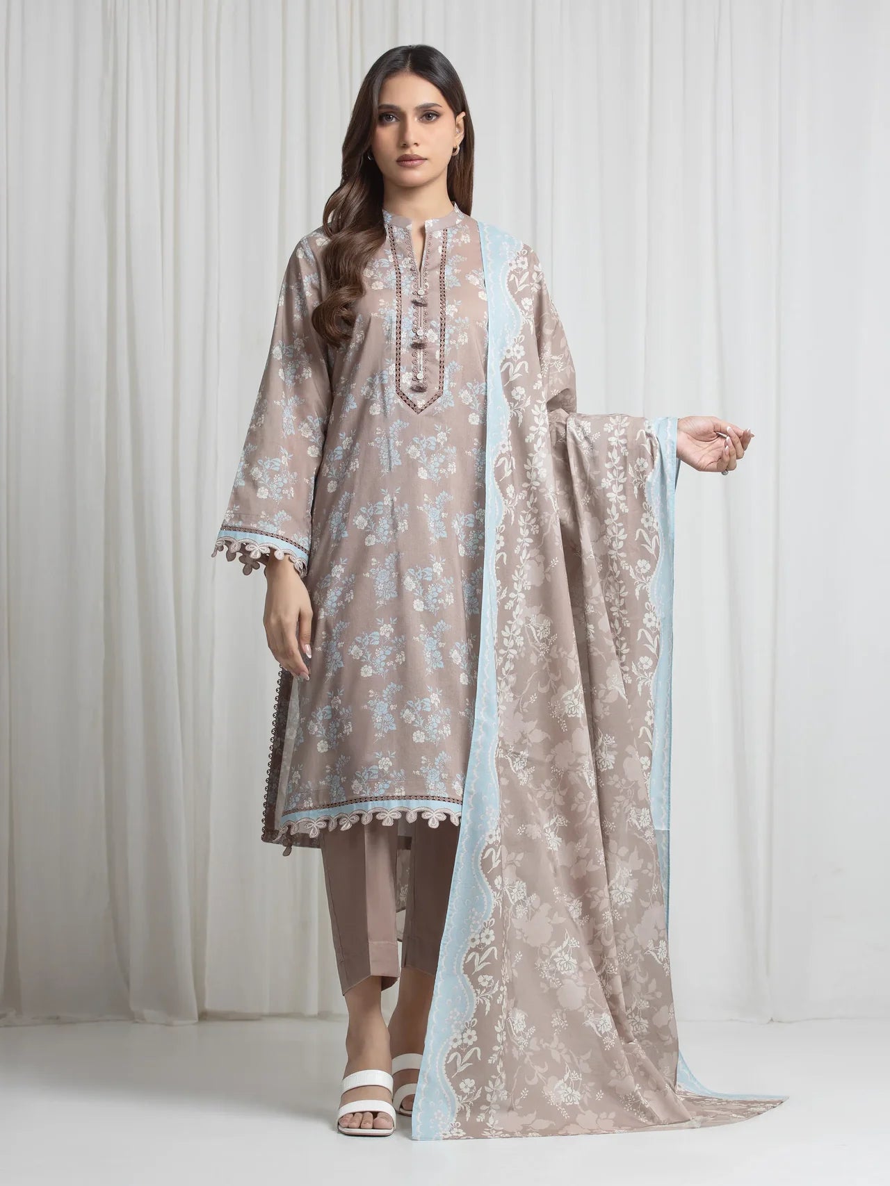 ALLURE | Unstitched 3PC Lawn - EWU6A1-36719-3P