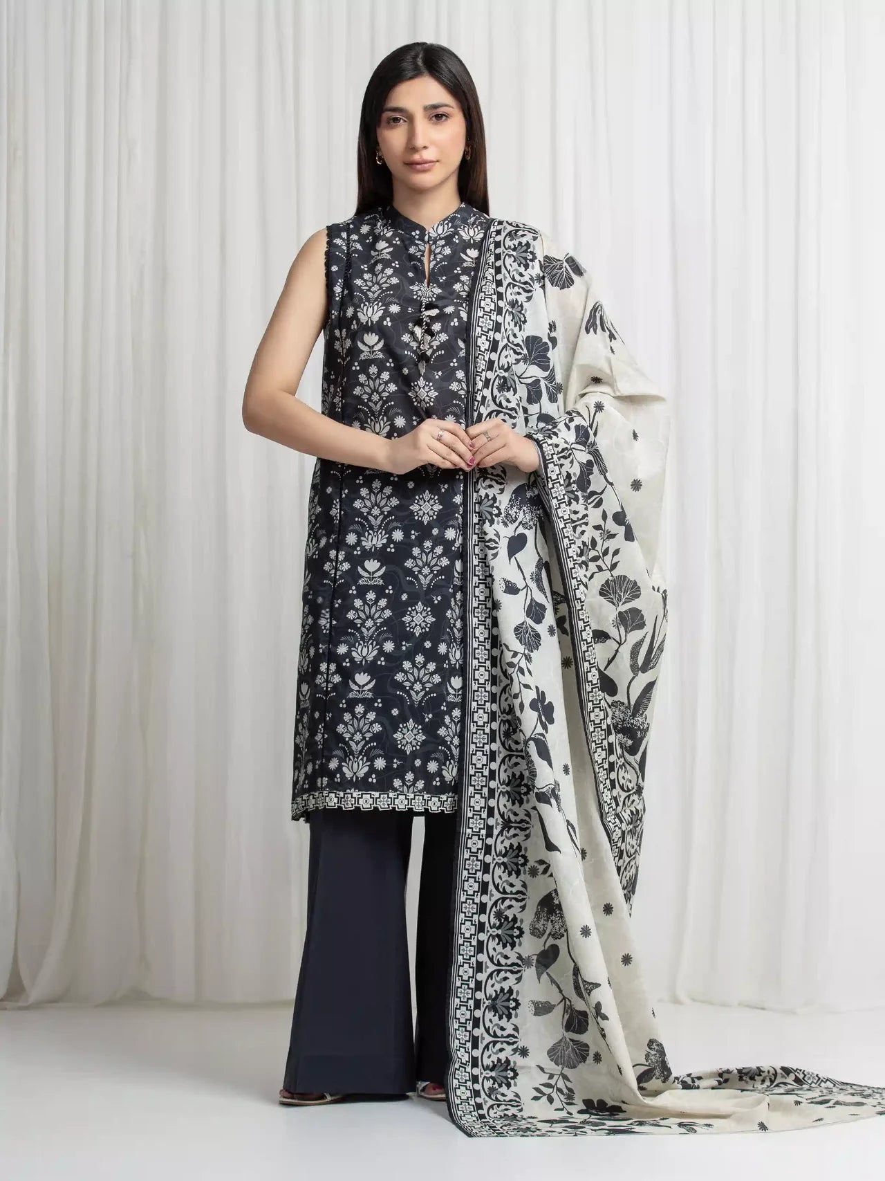 ALLURE | Unstitched 3PC lawn - EWU6A1-36710-3P