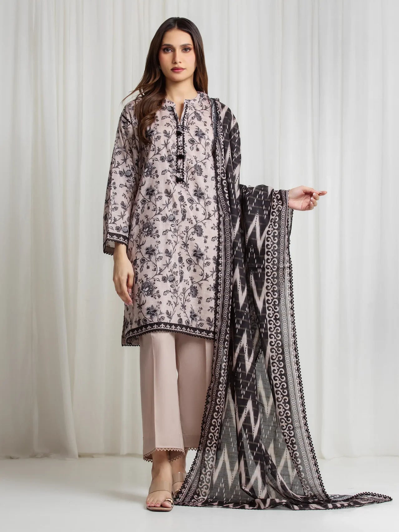 MERAK ZARI | Unstitched 3PC lawn EWU6M6-107-3P
