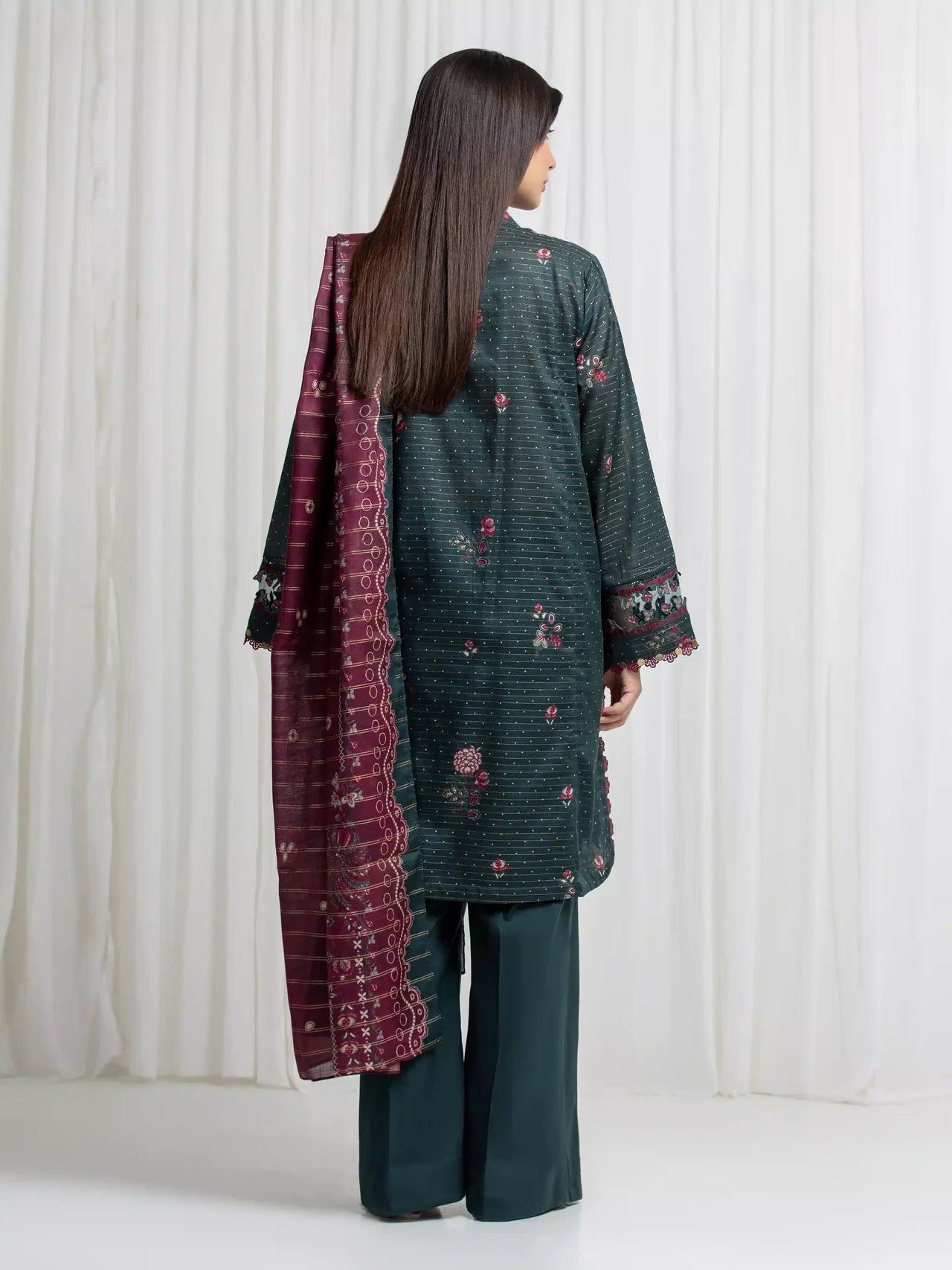 MERAK ZARI | Unstitched 3PC lawn  EWU6M6-072-3P