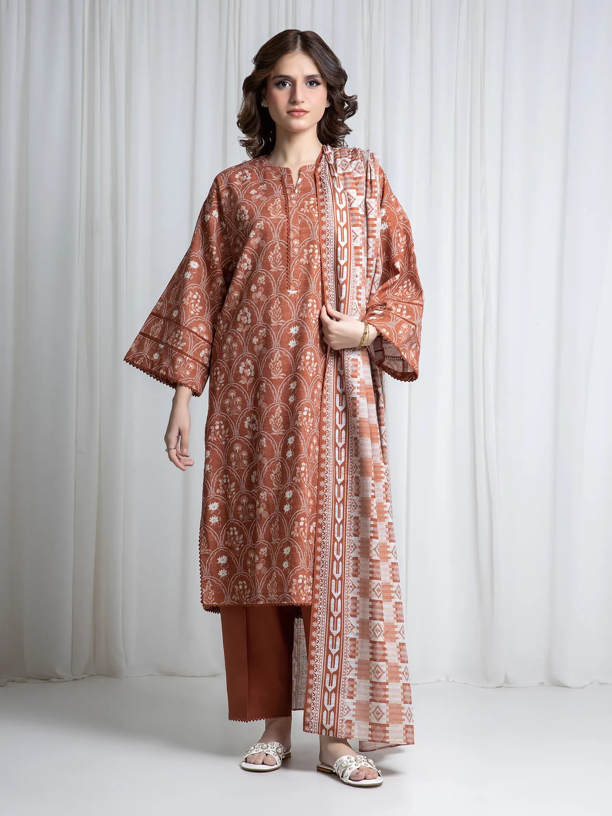 ALLURE | Unstitched 3PC Khaddar - EWU6A3-37049-3P