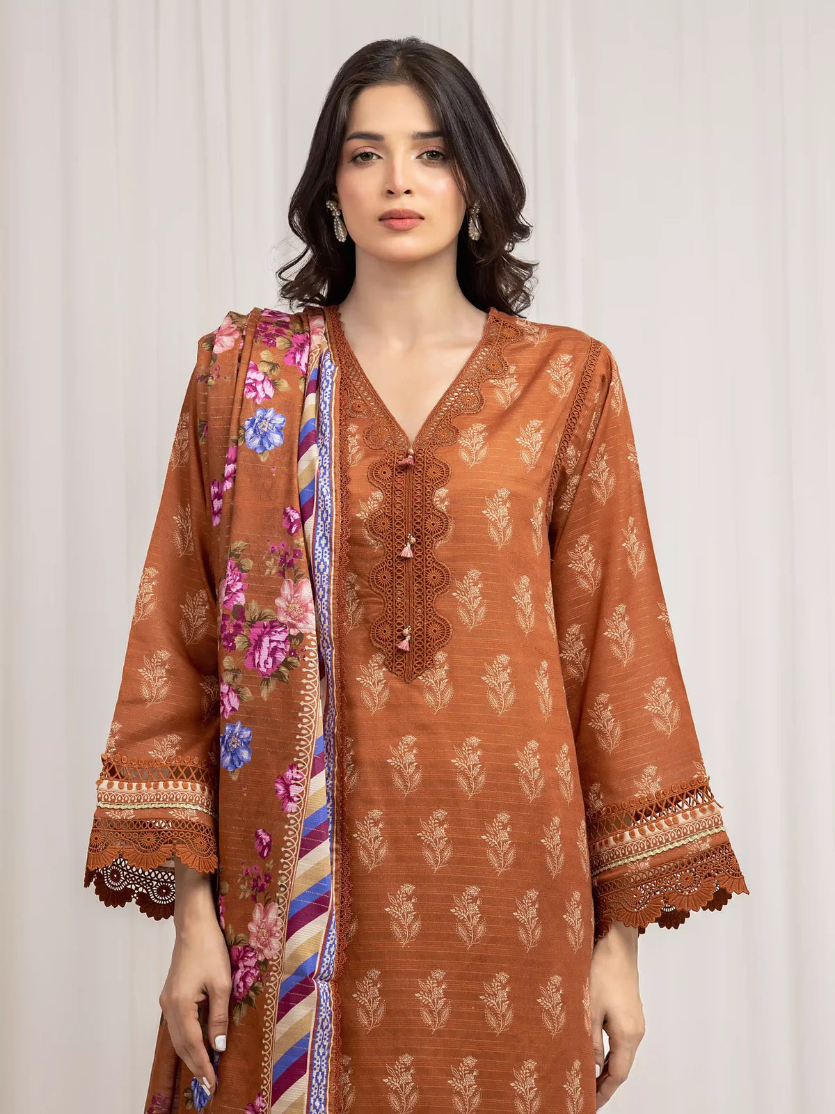 MERAK ZARI | Unstitched 3PC lawn EWU6M6-007-3P