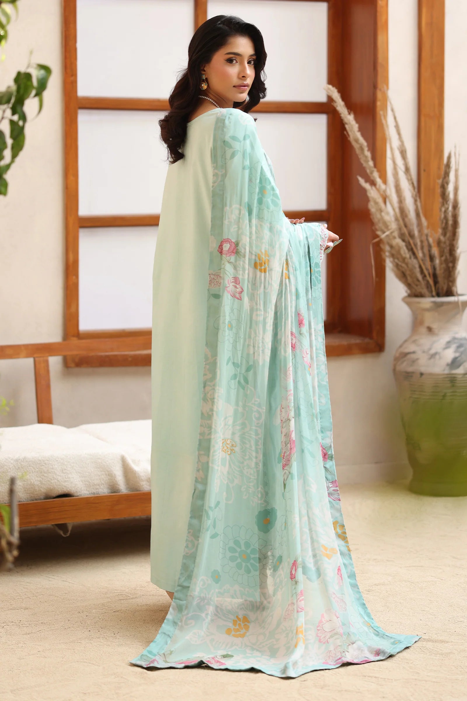 Luxury Embroidered AZURE 3PC Unstitched Lawn By Rangeen By Raaya