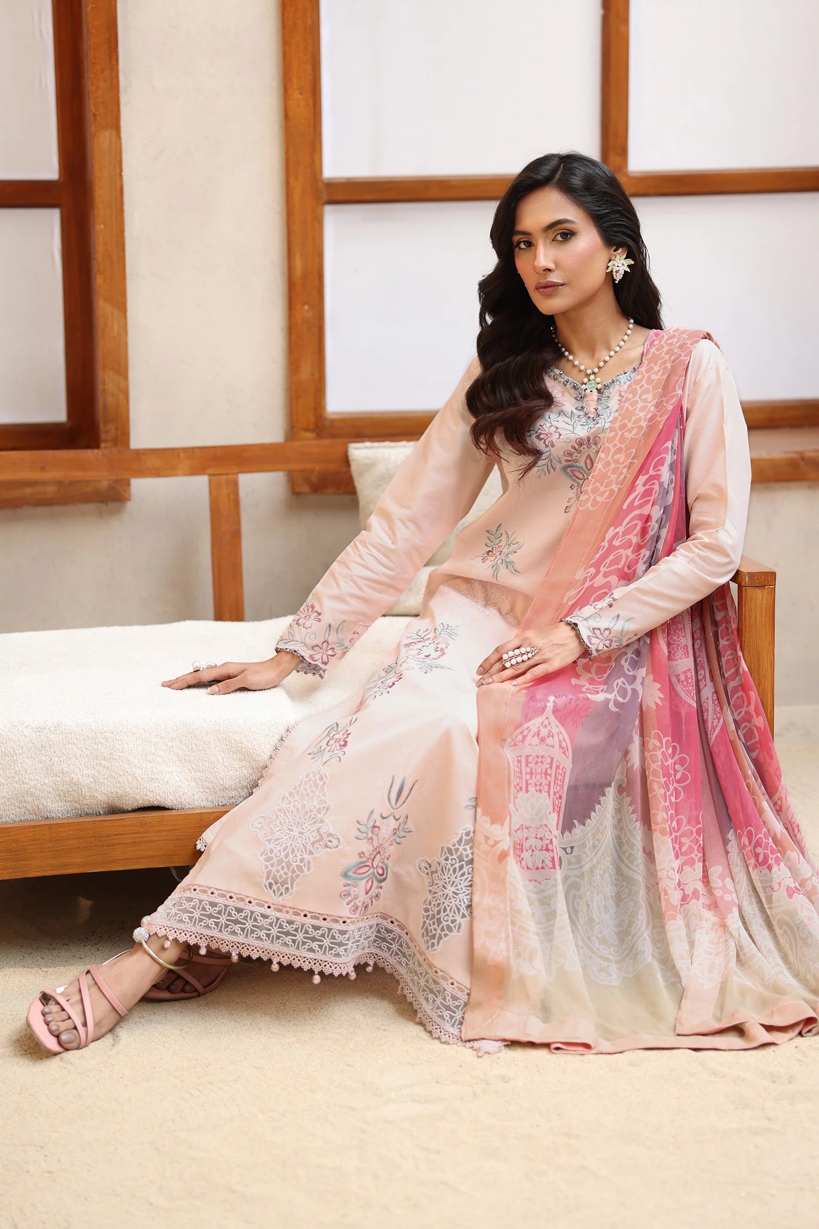 Luxury Embroidered AURORA 3PC Unstitched Lawn By Rangeen By Raaya