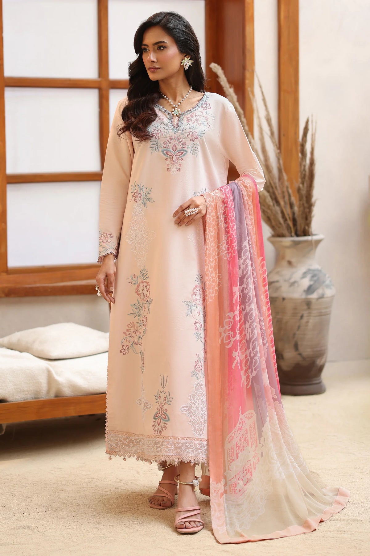 Luxury Embroidered AURORA 3PC Unstitched Lawn By Rangeen By Raaya
