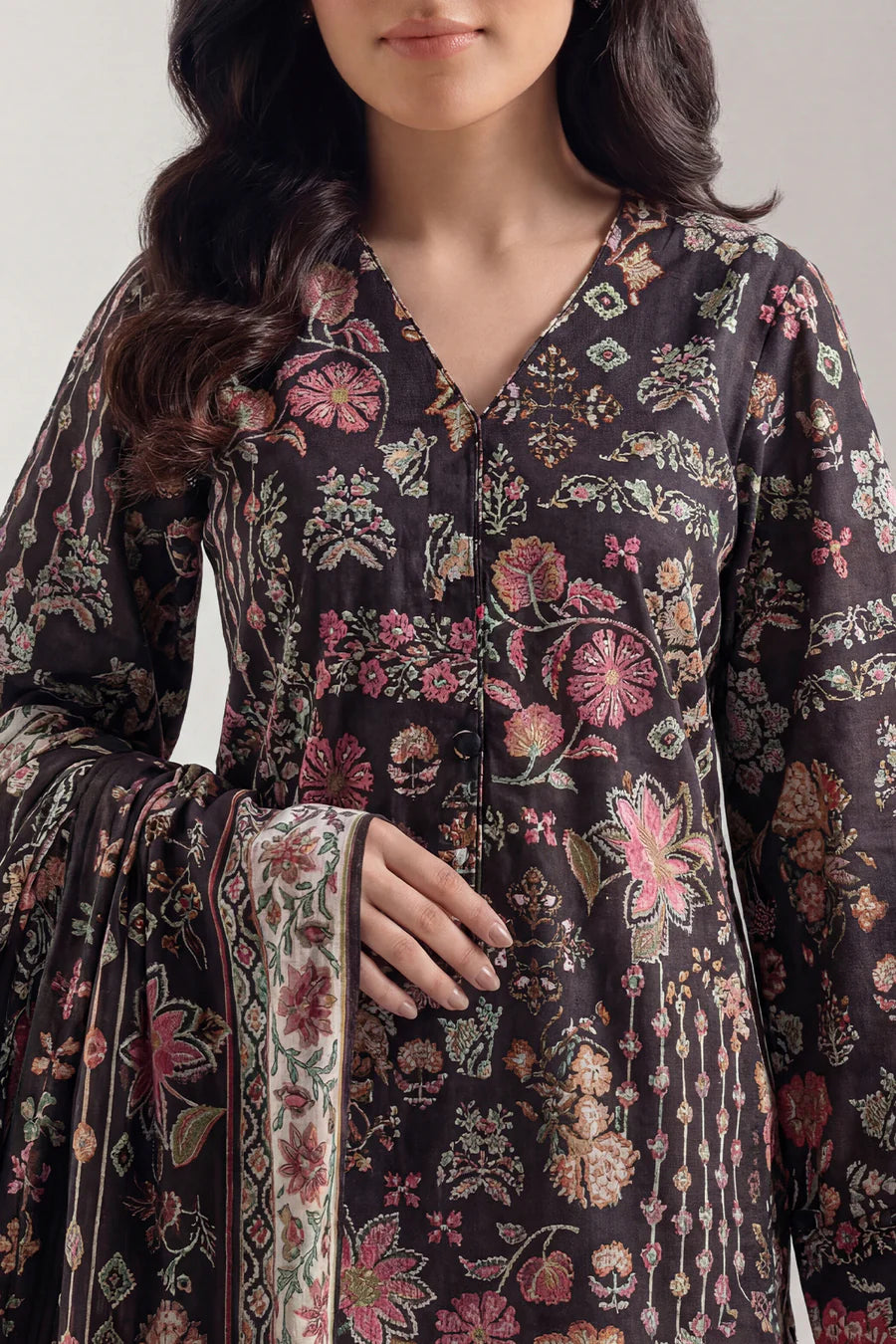 SAYA 3PC Printed Lawn | U05-25156-02AR