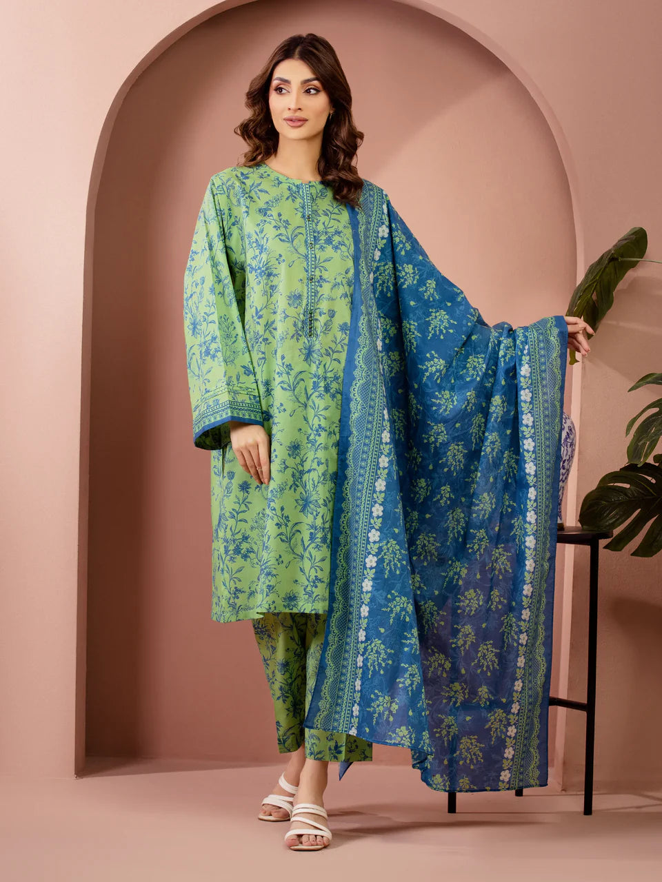 ALLURE | Unstitched 3PC lawn EWU6A1-36517-3P