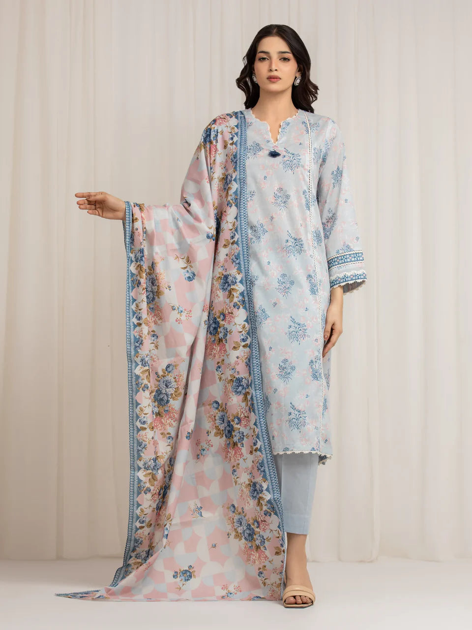 ALLURE | Unstitched 3PC lawn - EWU6A1-36572-3P