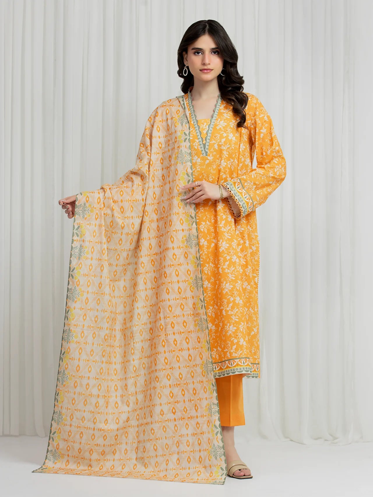 ALLURE | Unstitched 3PC lawn - EWU6A1-36609-3P
