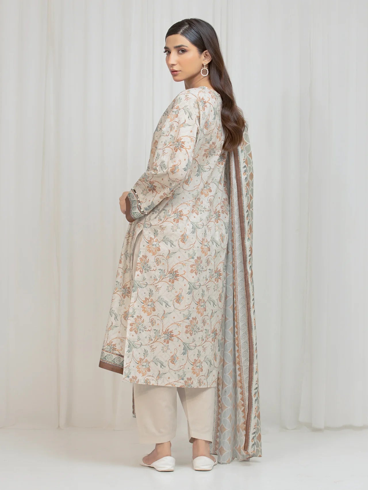 ALLURE | Unstitched 3PC Lawn - EWU6A1-36677-3P