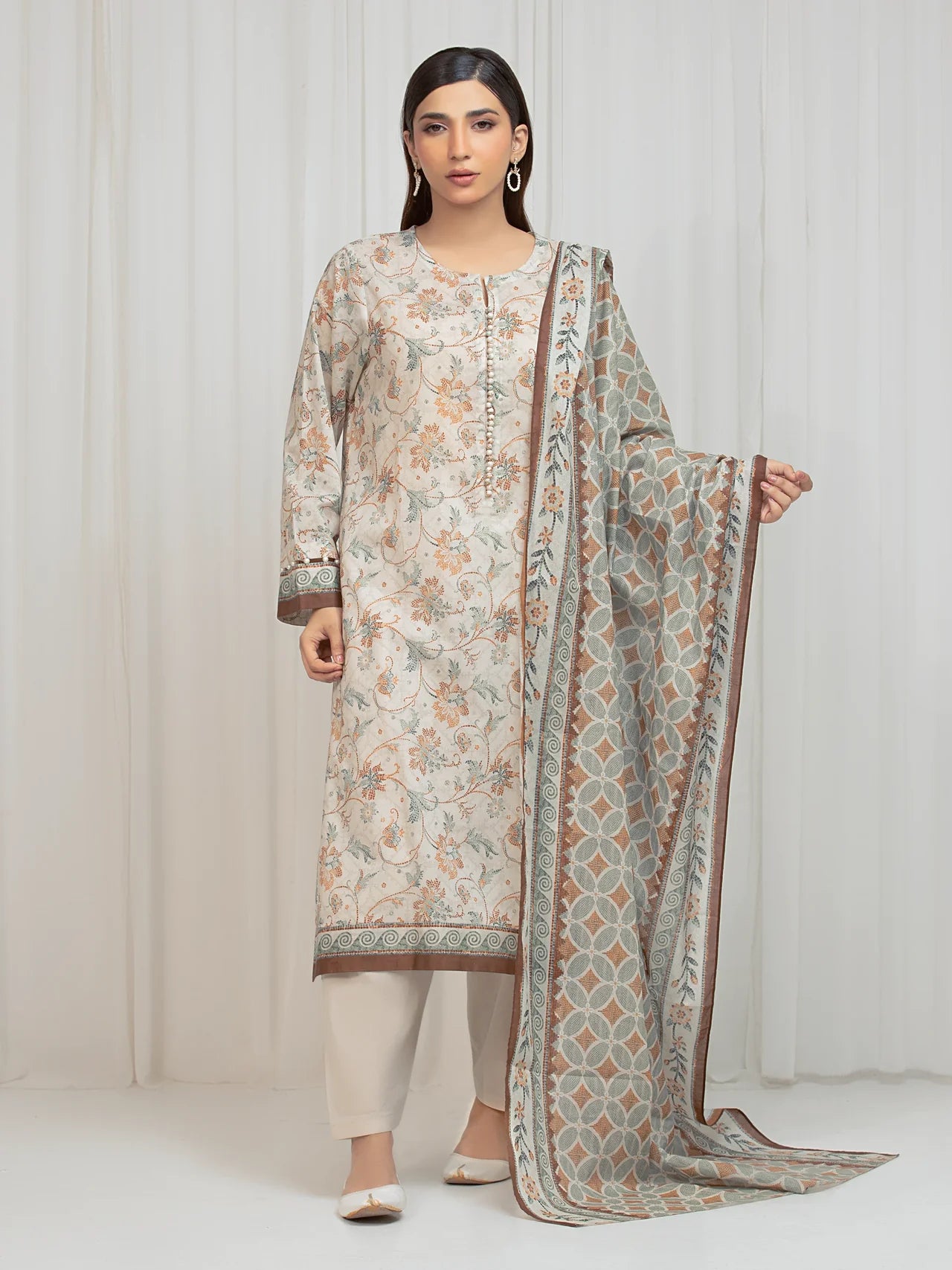 ALLURE | Unstitched 3PC Lawn - EWU6A1-36677-3P