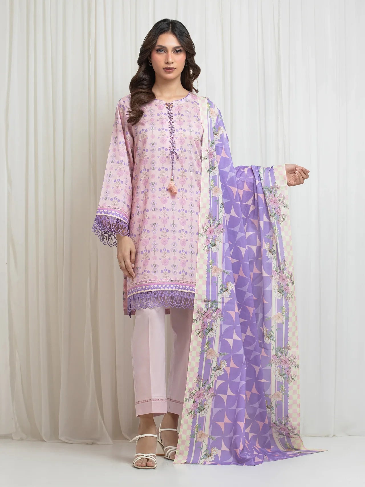 ALLURE | Unstitched 3PC lawn - EWU6A1-36701-3P