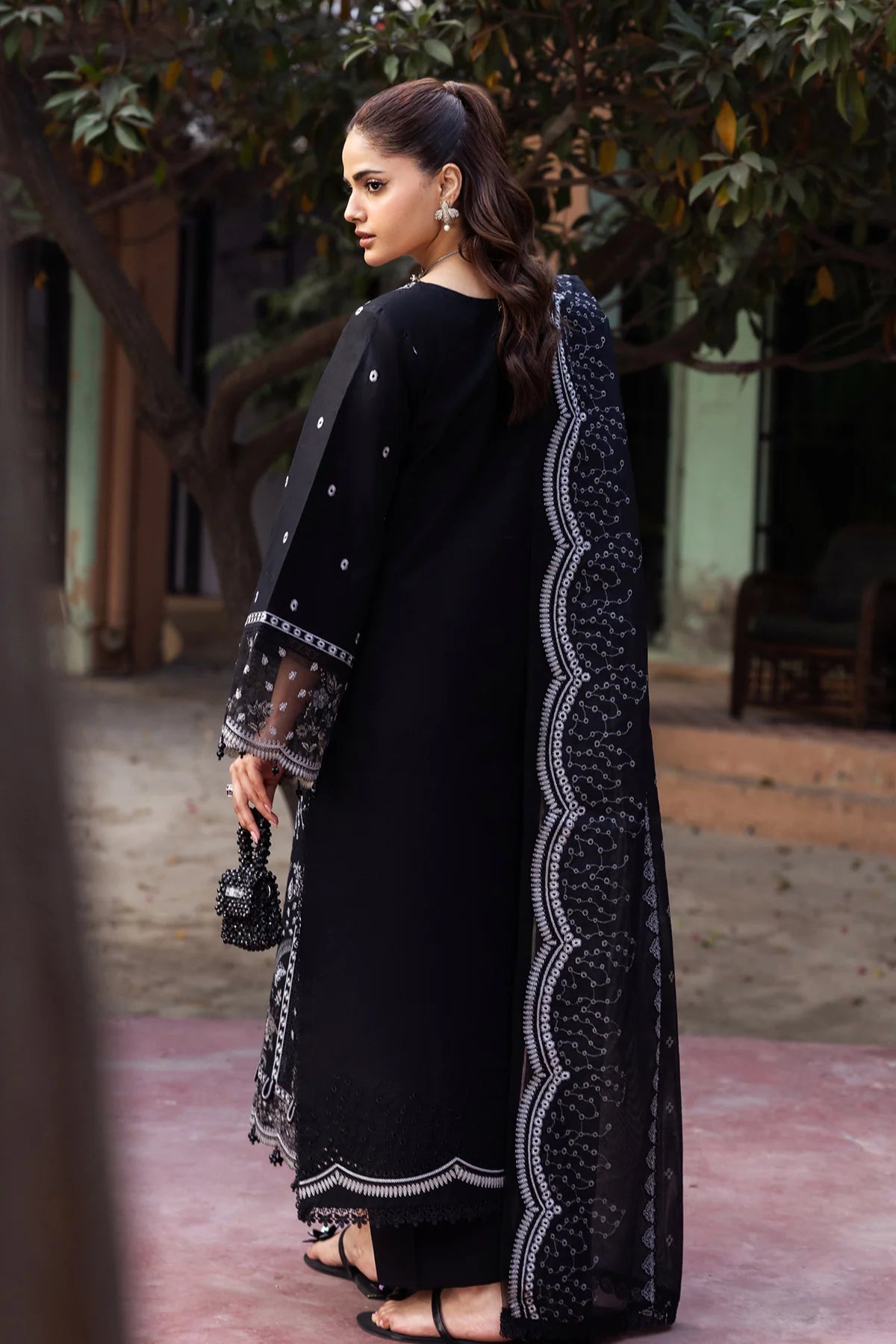 Khaas Embroidered Lawn By Peridot PR-557B