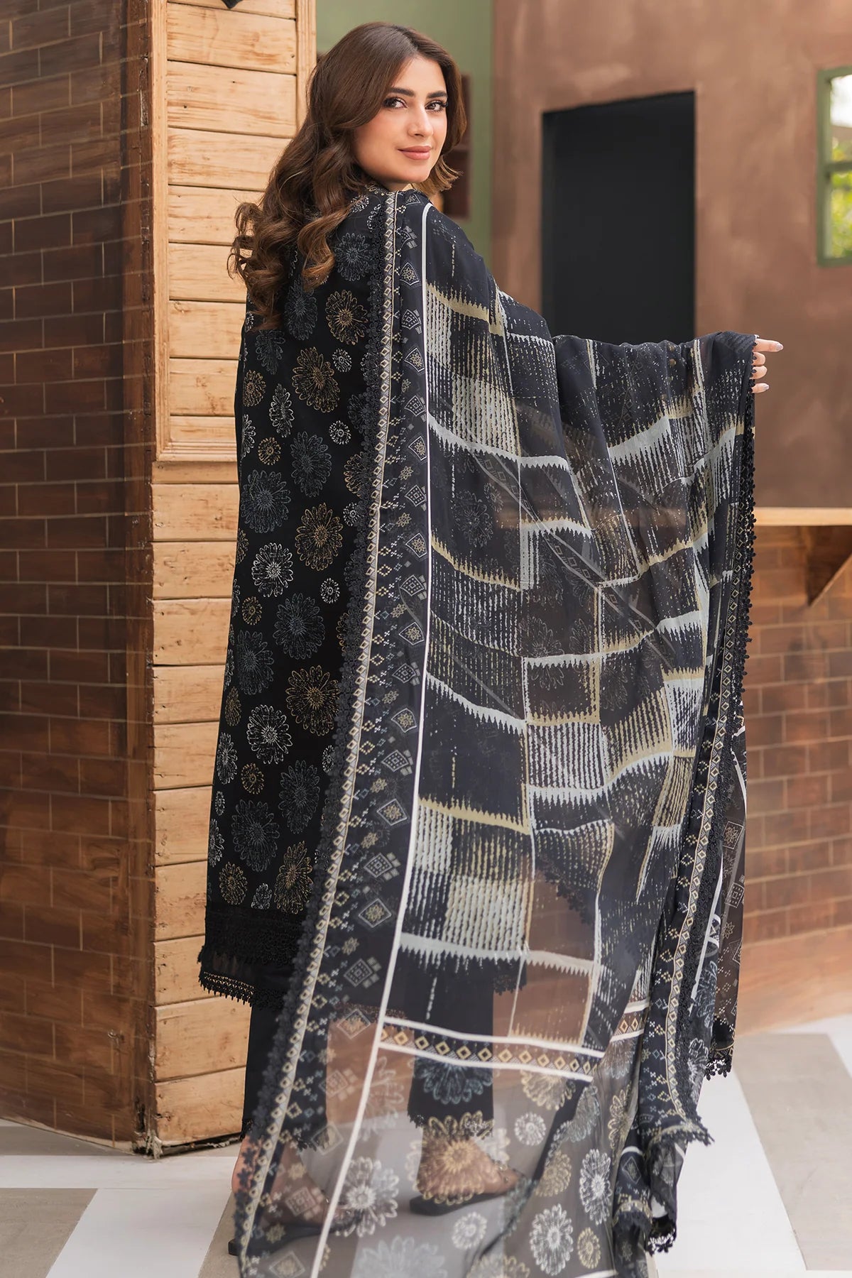 PERIDOT Lawn Embroidered 3PC | PR-550