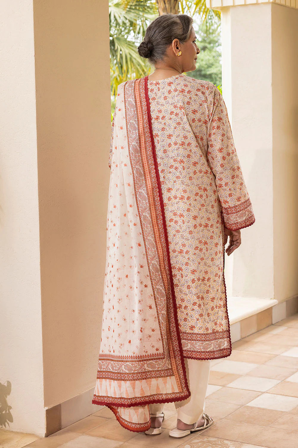 Gul Ahmed Printed Suit 3PC CL-62130 A