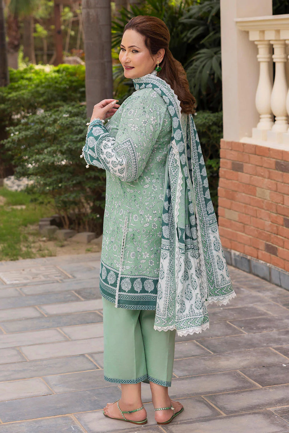 Gul Ahmed Printed Suit 3PC CL-62131 A