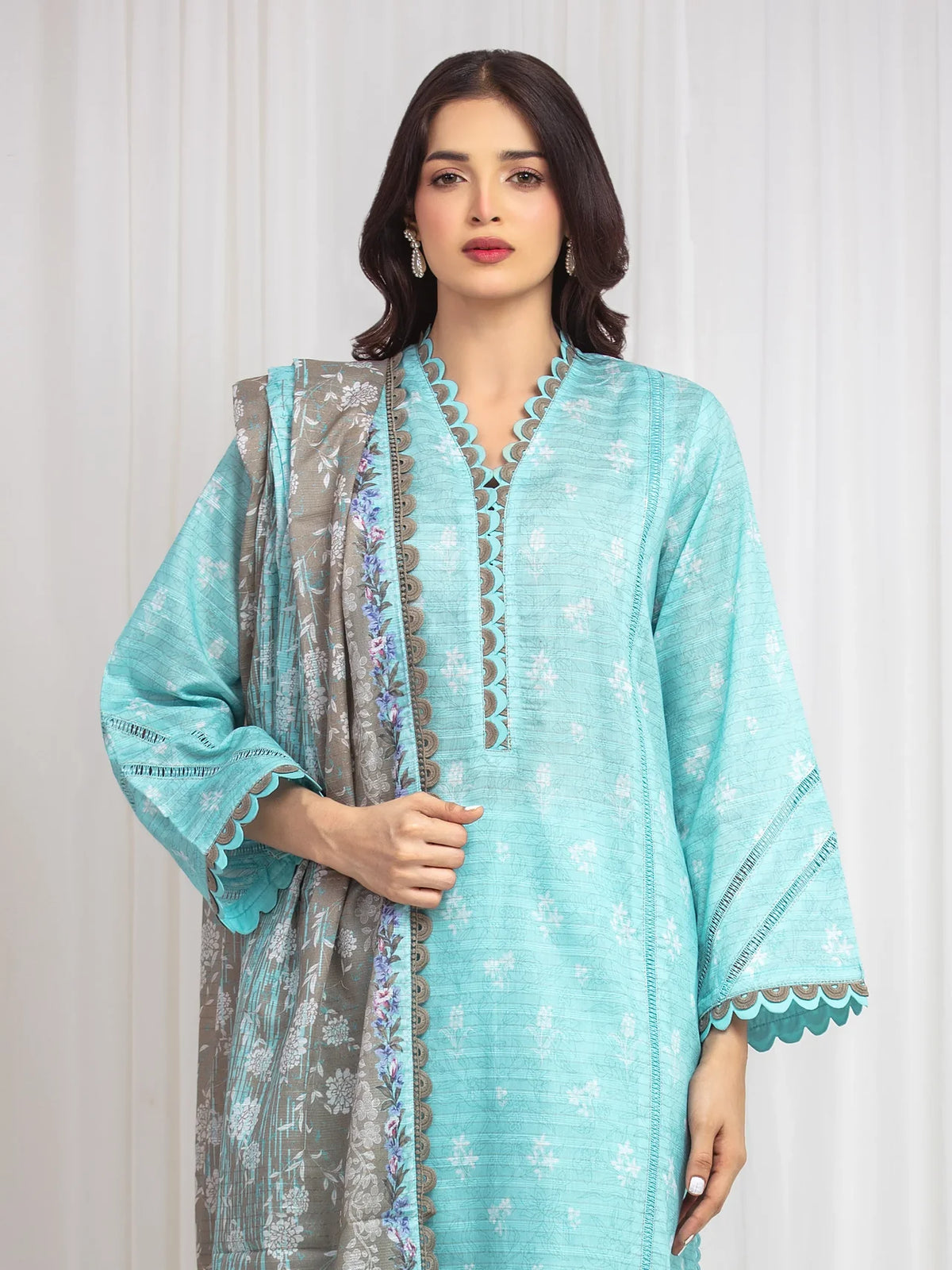 MERAK ZARI | Unstitched 3PC lawn EWU6M6-004-3P