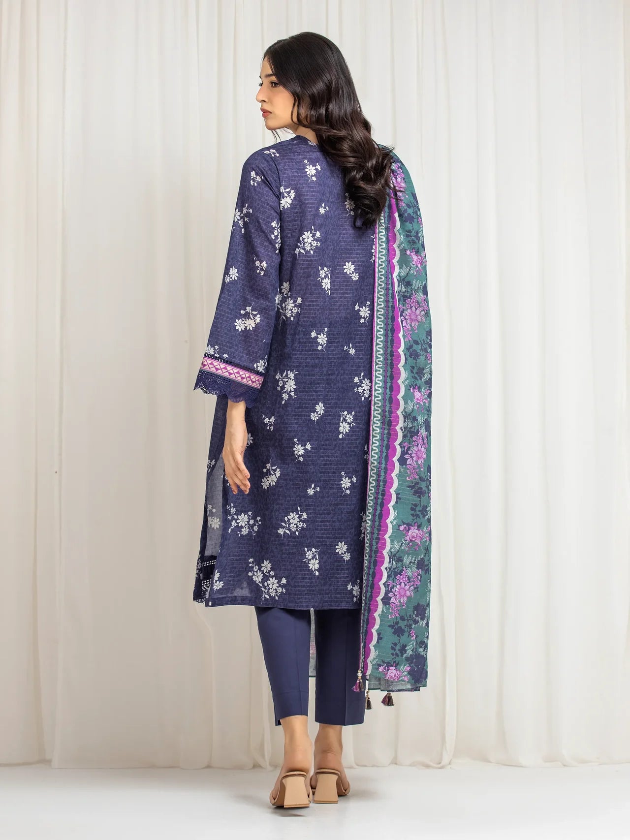 MERAK ZARI | Unstitched 3PC lawn EWU6M6-022-3P
