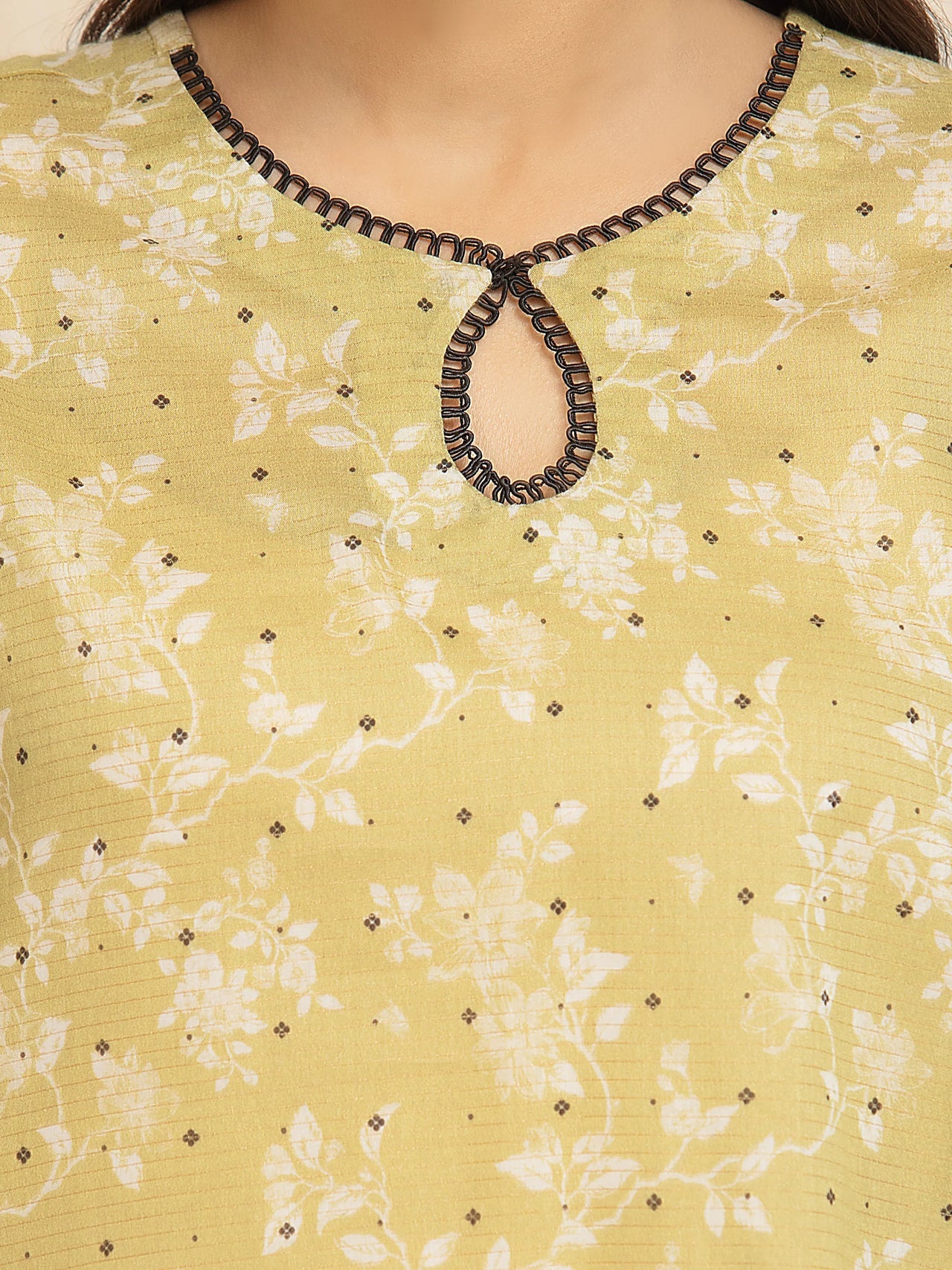 MERAK ZARI | Unstitched 3PC lawn EWU6M6-044-3P