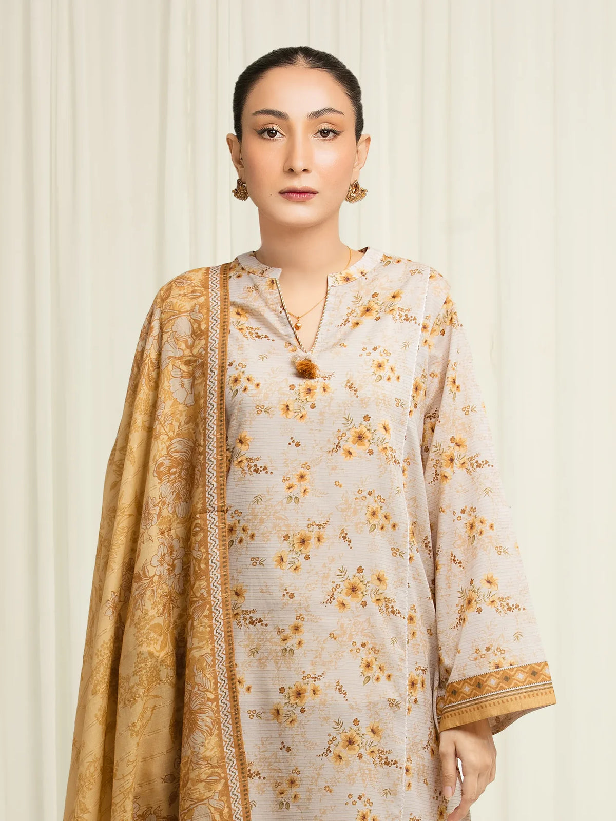MERAK ZARI | Unstitched 3PC lawn EWU6M6-046-3P