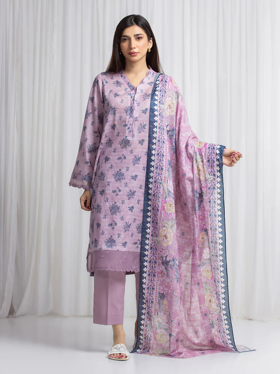 MERAK ZARI | Unstitched 3PC lawn  EWU6M6-067-3P