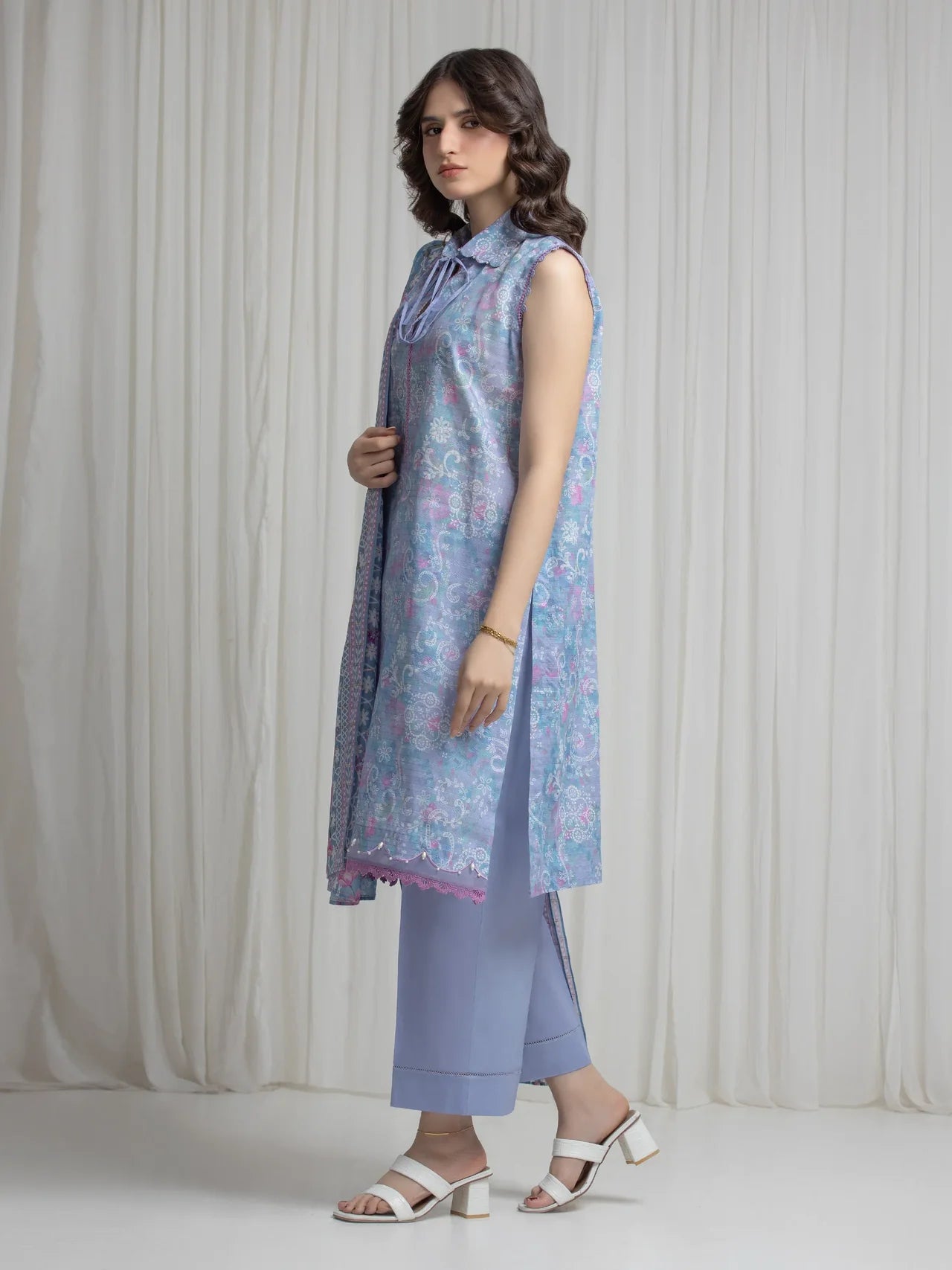 MERAK ZARI | Unstitched 3PC lawn  EWU6M6-095-3P