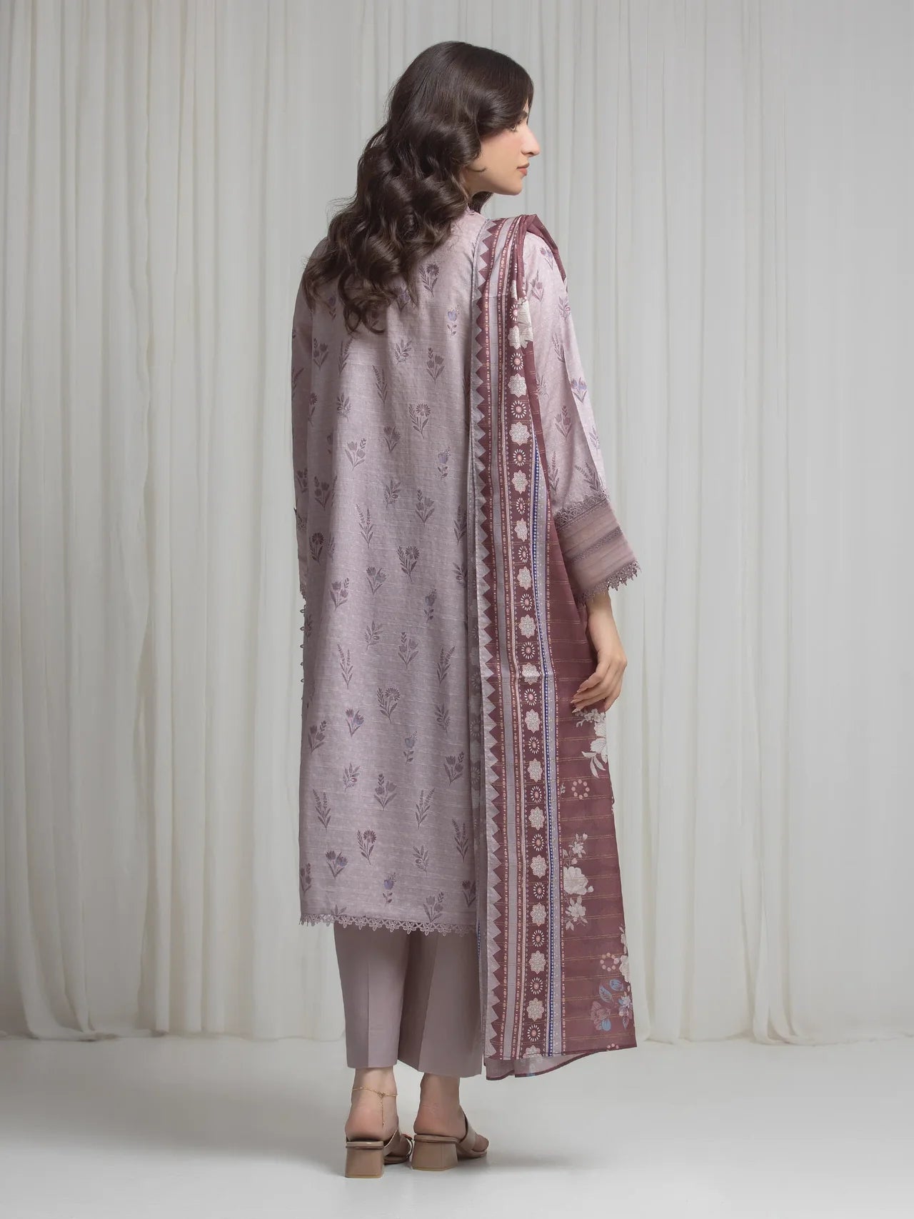 MERAK ZARI | Unstitched 3PC lawn  EWU6M6-106-3P