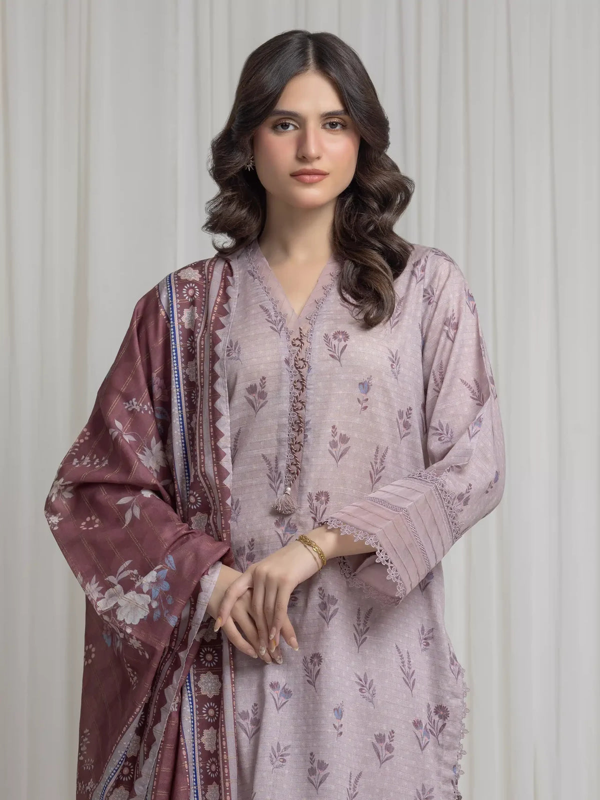MERAK ZARI | Unstitched 3PC lawn  EWU6M6-106-3P