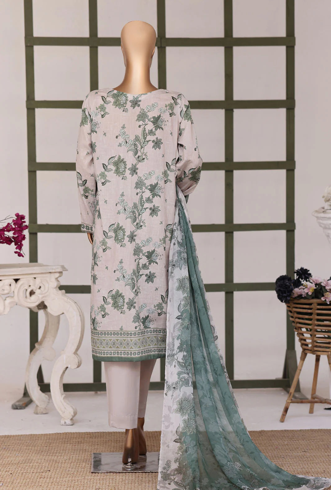 Mehak By HZ Textiles Embroidered 3PC Lawn Suit