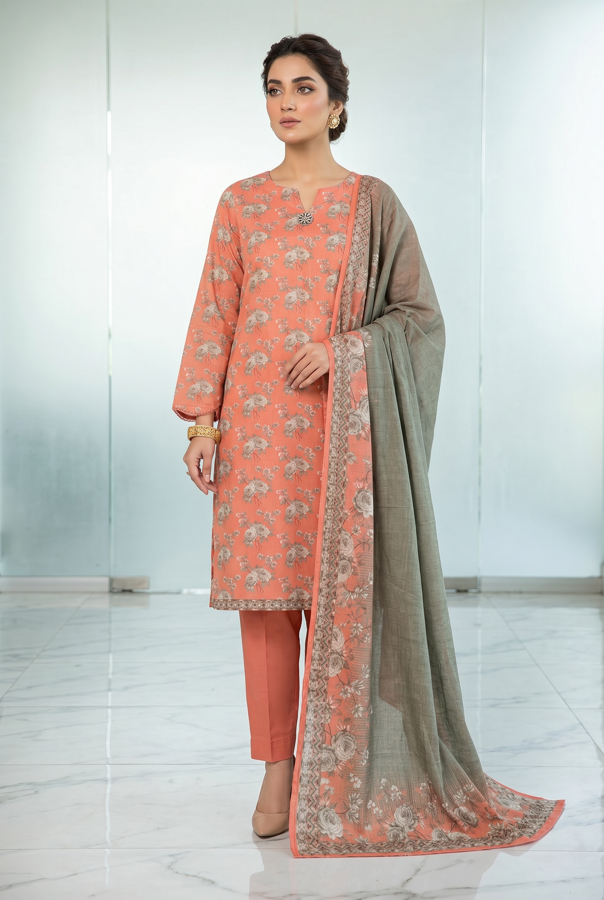 Original Stitched Binsaeed 3PC Printed Lawn Article 3
