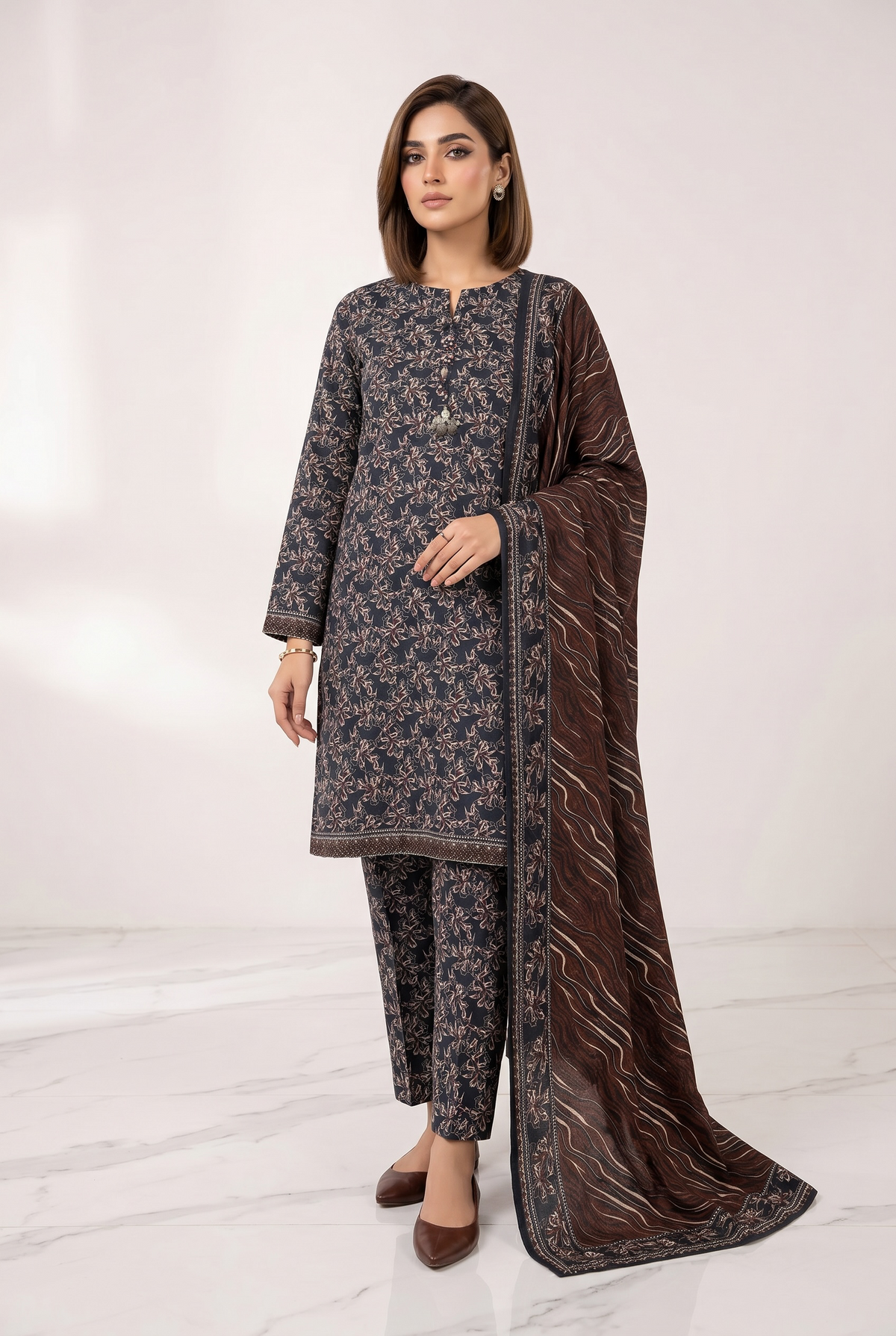 Original Stitched Binsaeed 3PC Printed Lawn Article 17
