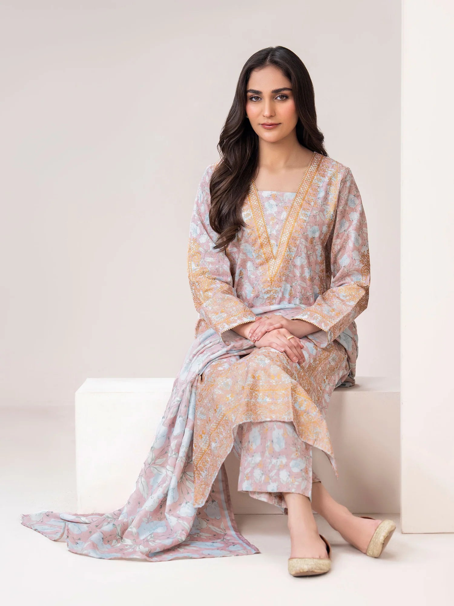 Limelight Unstitched 3PC Slub Khaddar Paste (U4601SU-3PC-489)