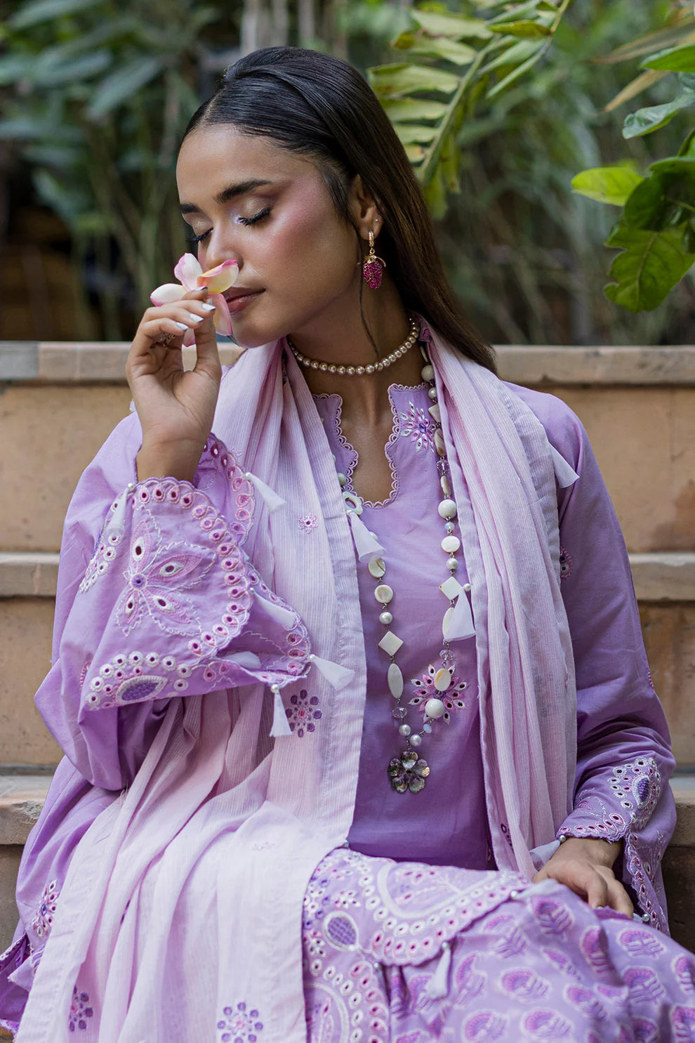 ZELLBURY ChikanKari Embroidered Shirt Shalwar Dupatta 3PC 4052