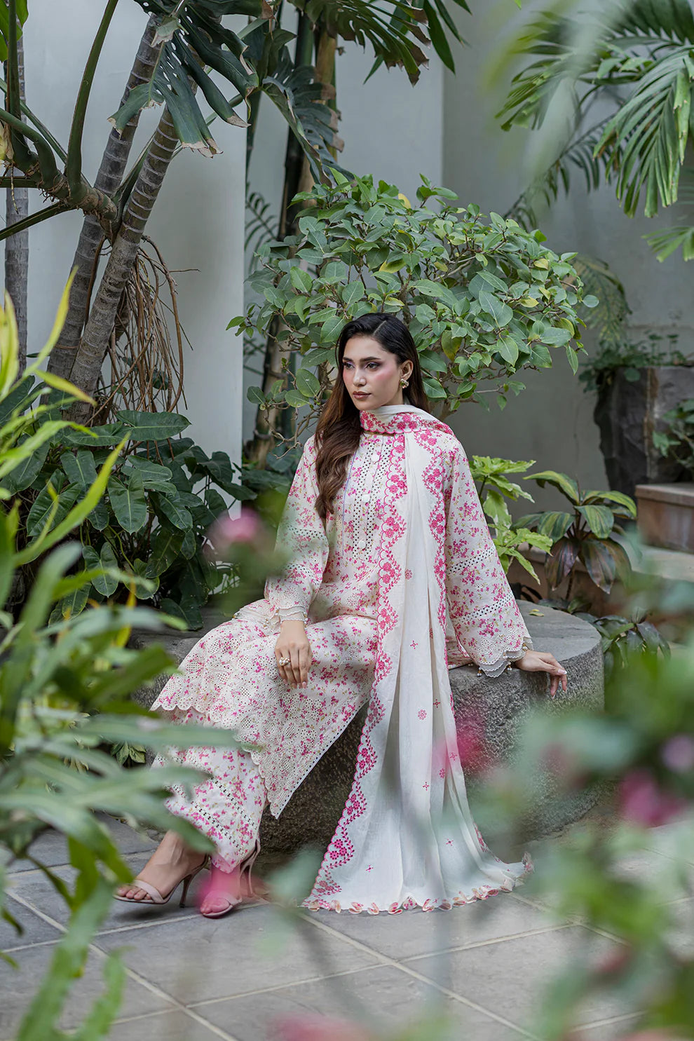 ZELLBURY ChikanKari Embroidered Shirt Shalwar Dupatta 3PC 4096