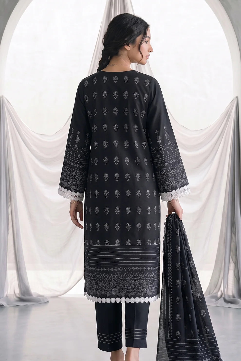 ZELLBURY | Printed Lawn 3PC 1090