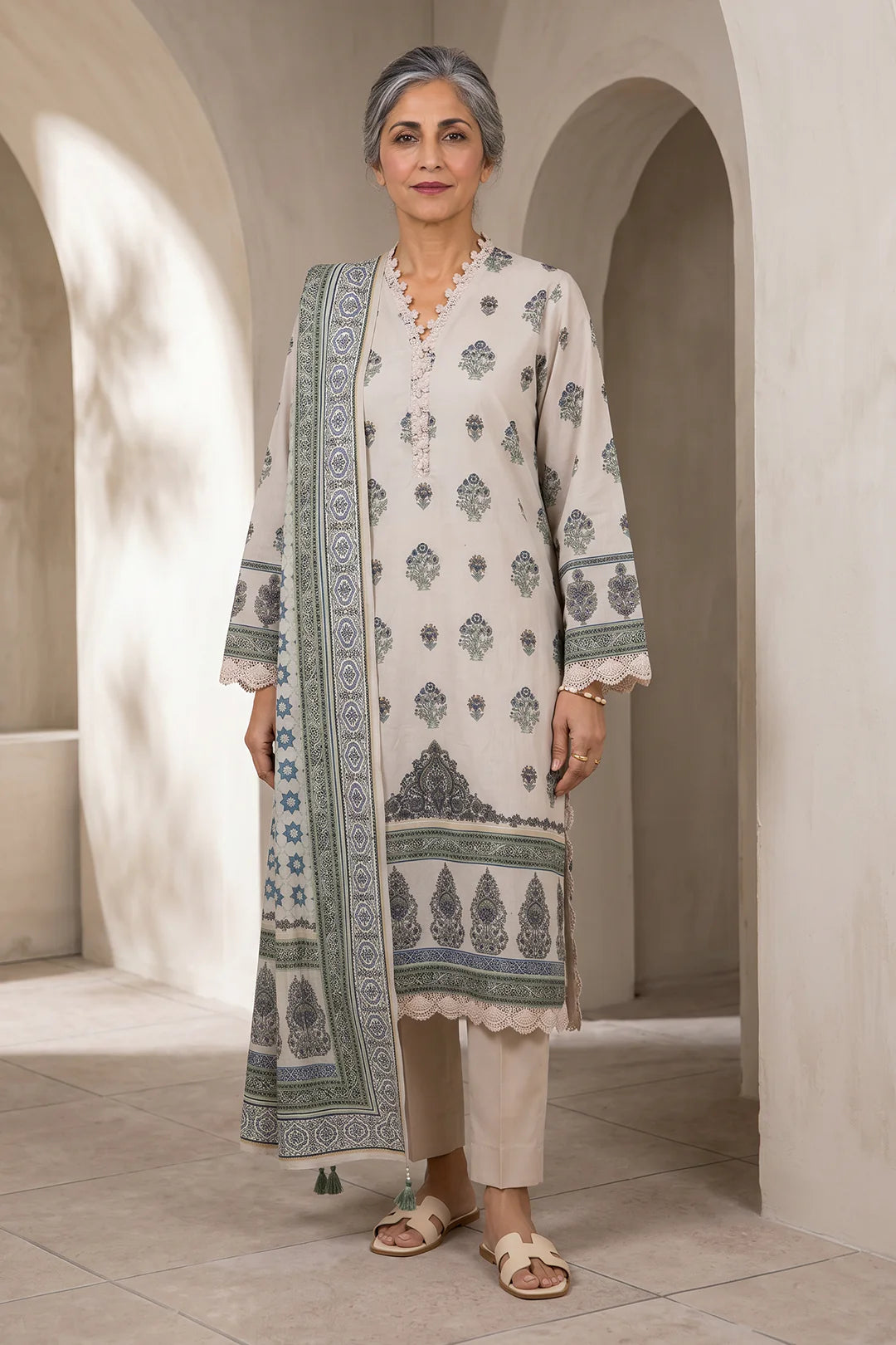 ZELLBURY | Printed Lawn 3PC 8035